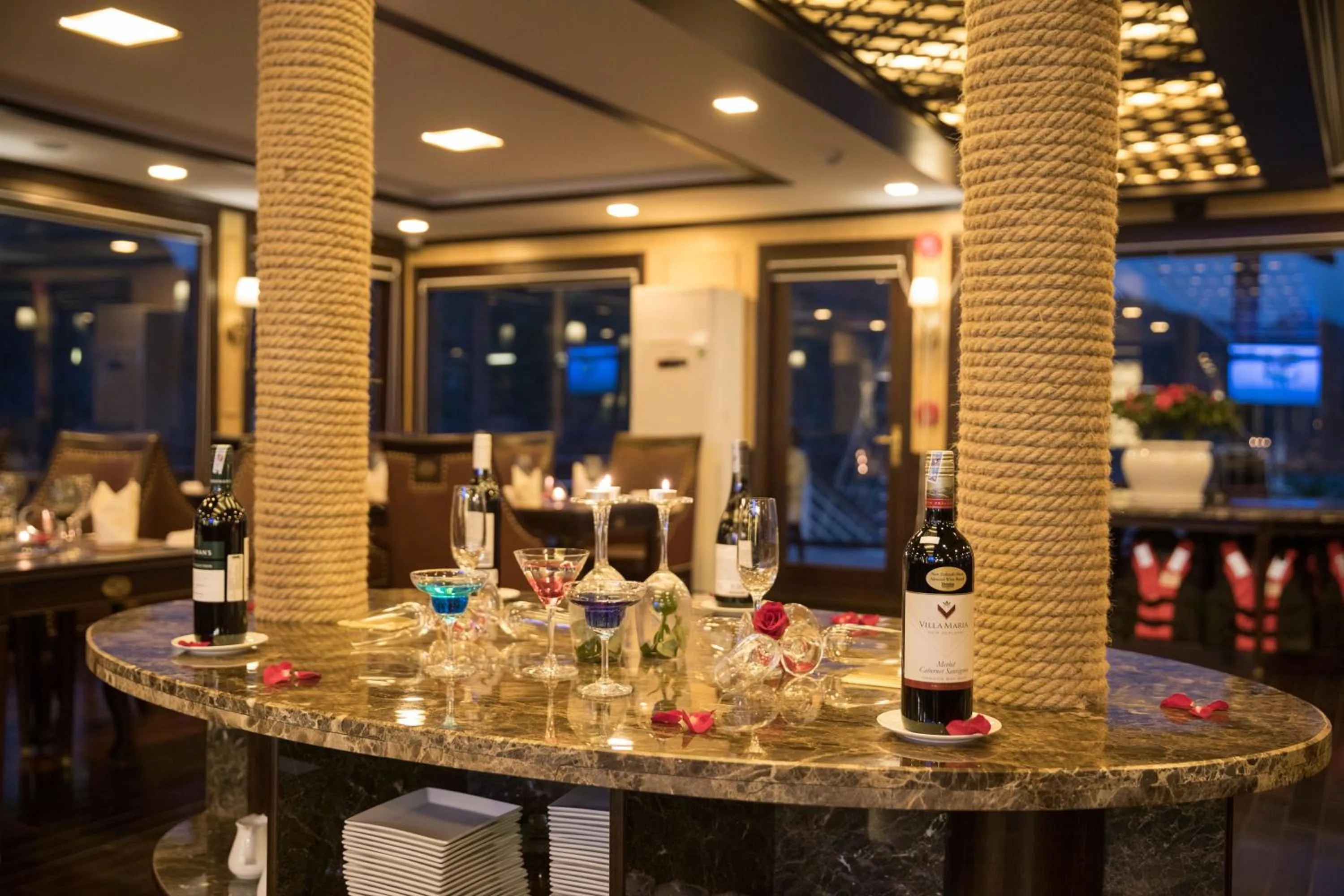 Restaurant/places to eat in Orchid Trendy Cruise