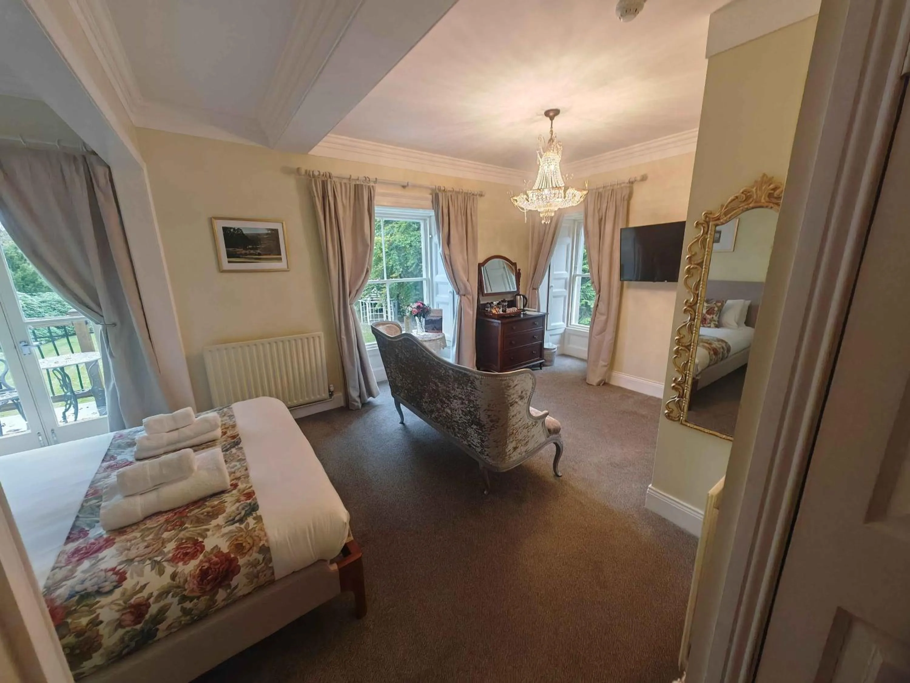 Bedroom in Lovelady Shield Country House Hotel