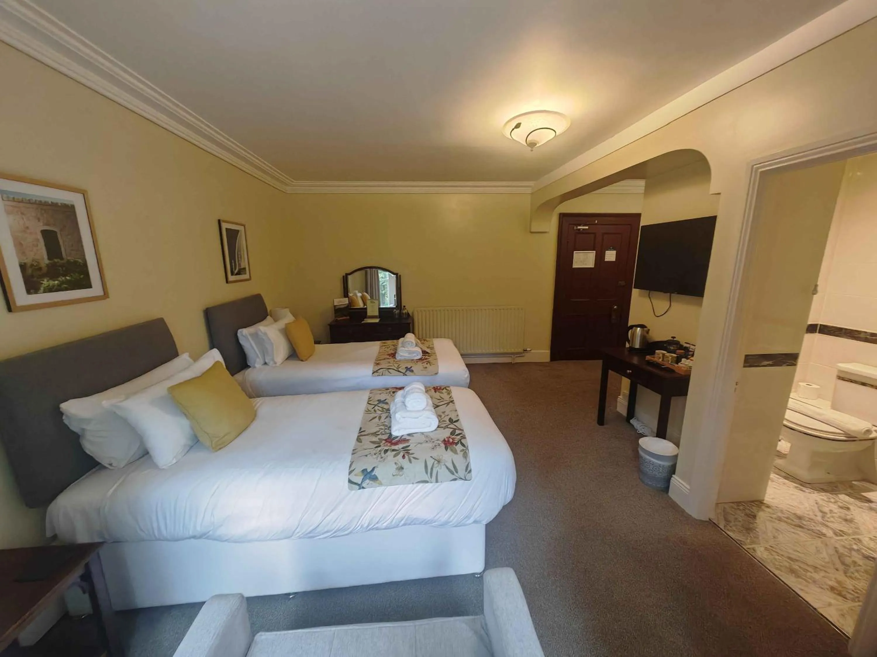 Photo of the whole room in Lovelady Shield Country House Hotel