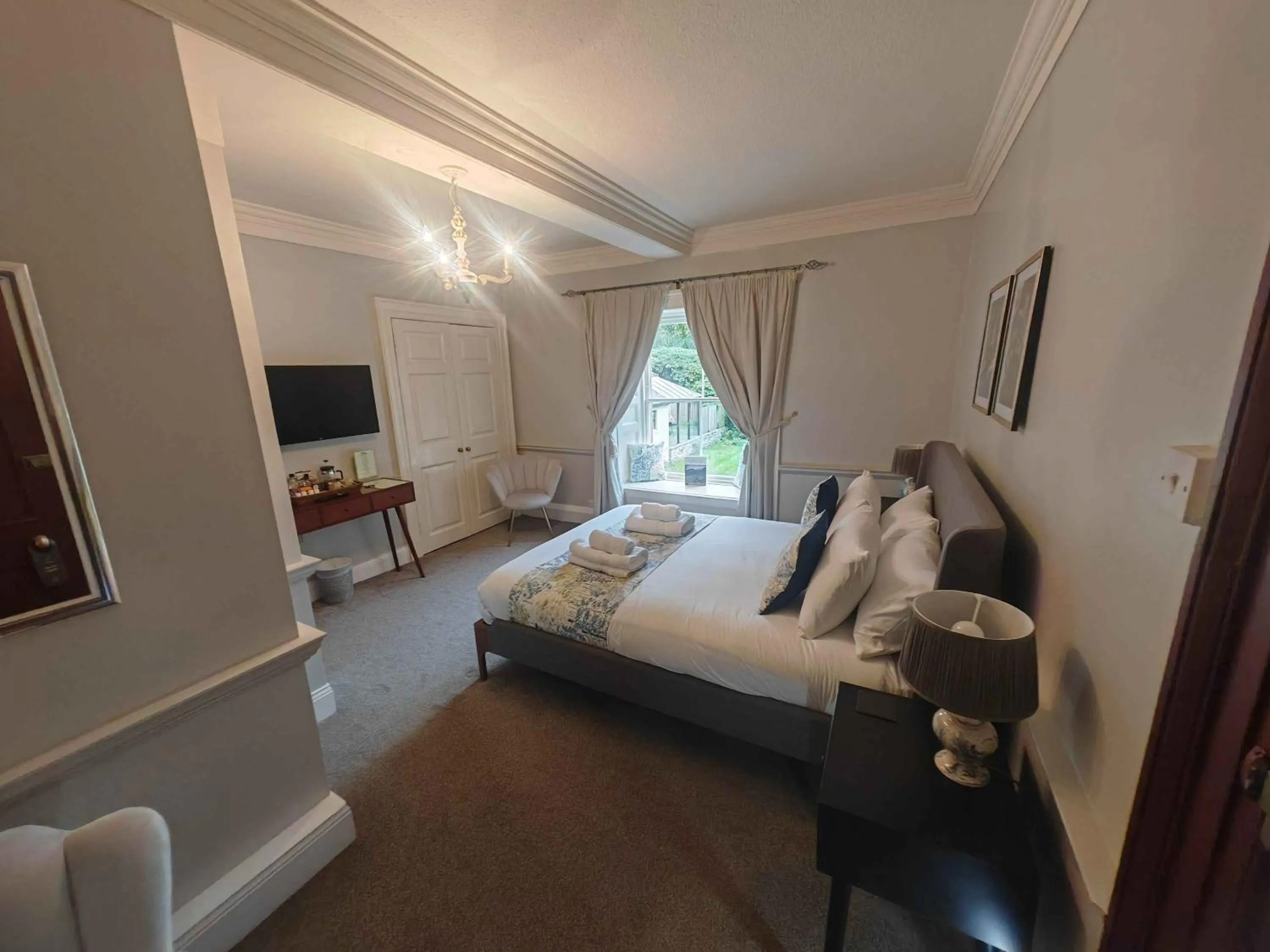 Photo of the whole room in Lovelady Shield Country House Hotel