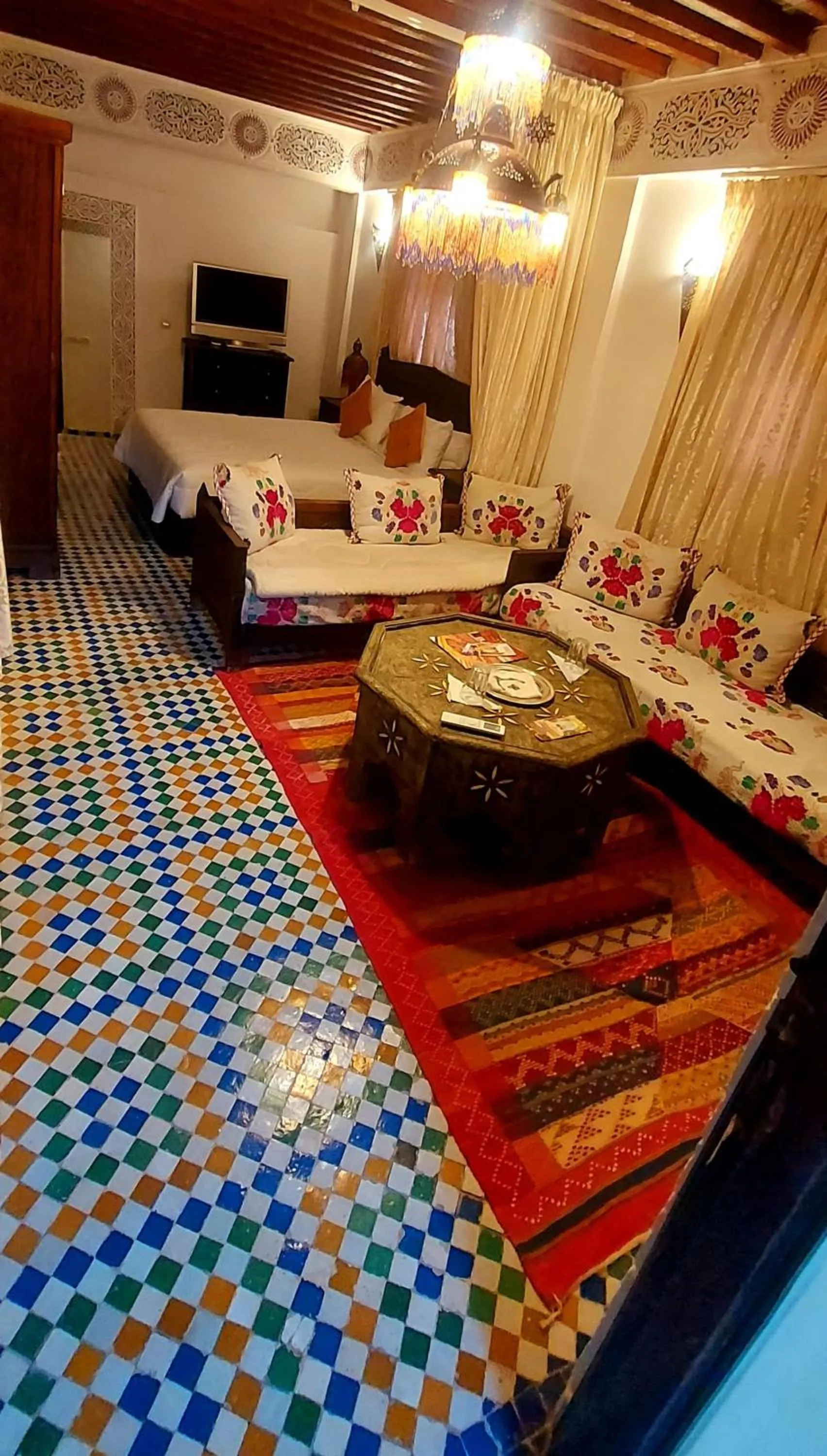 Photo of the whole room in Palais AL Firdaous