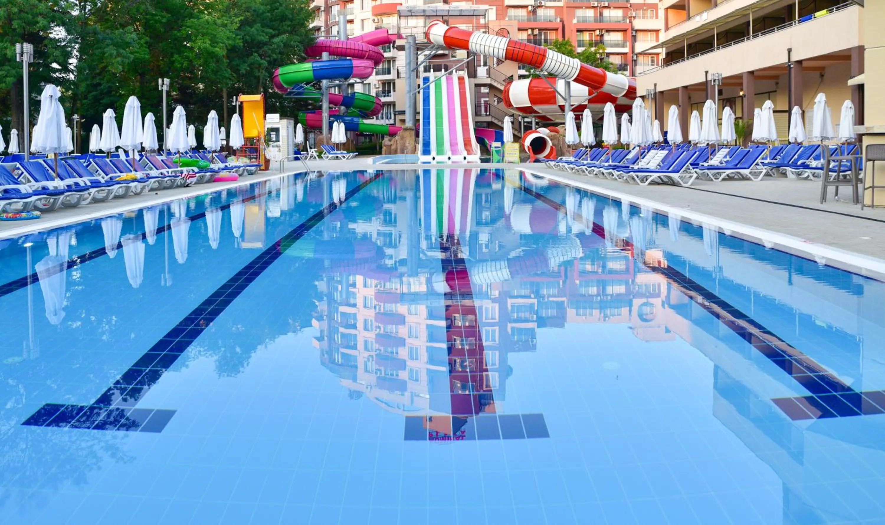 Swimming pool in Hotel Laguna Park & Aqua Club - All Inclusive