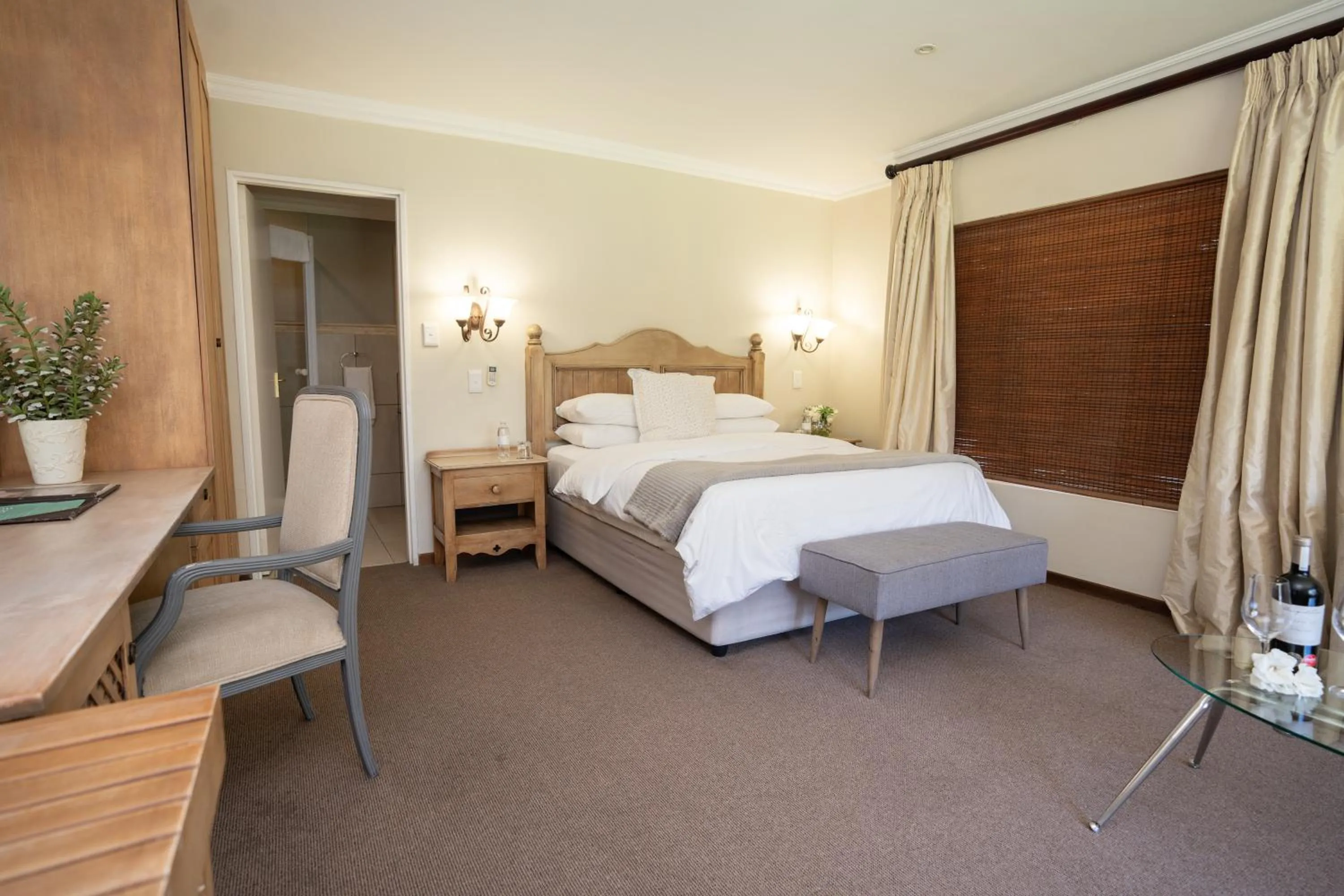 Bed in Little Tuscany Boutique Hotel