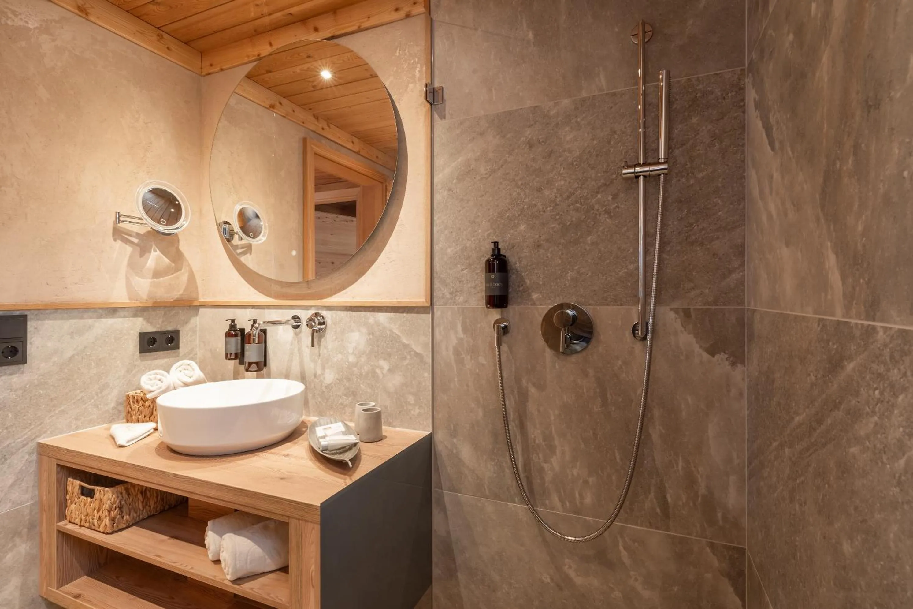 Shower in Hotel Leitenhof 4 Sterne Superior