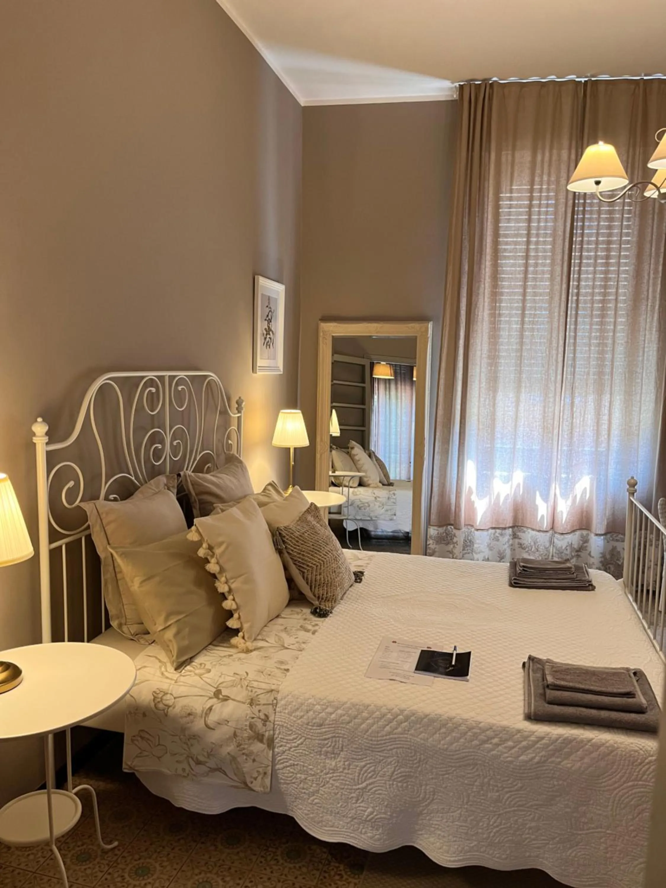 Bed in Villa House and Garden B&B