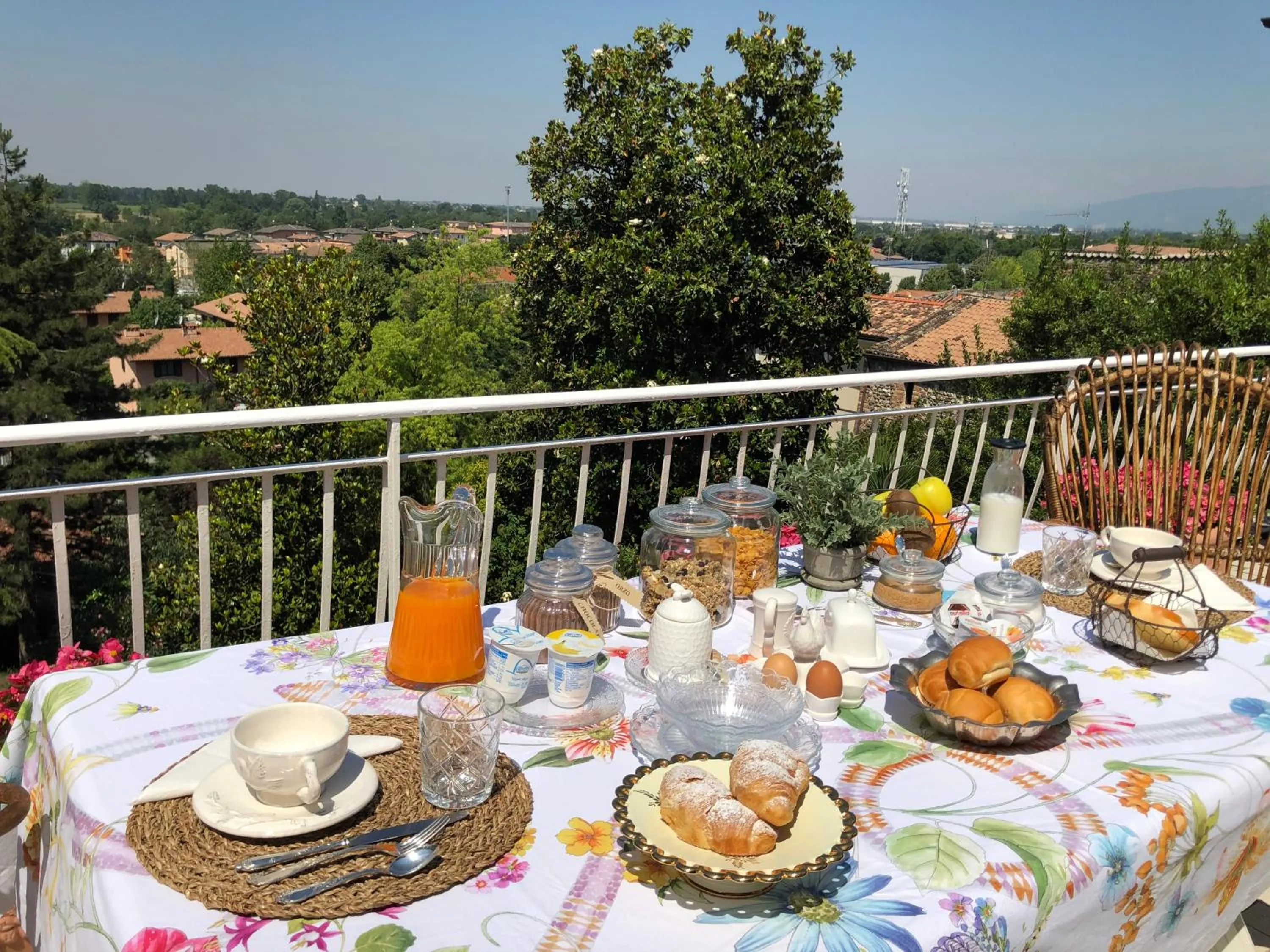 Balcony/Terrace in Villa House and Garden B&B