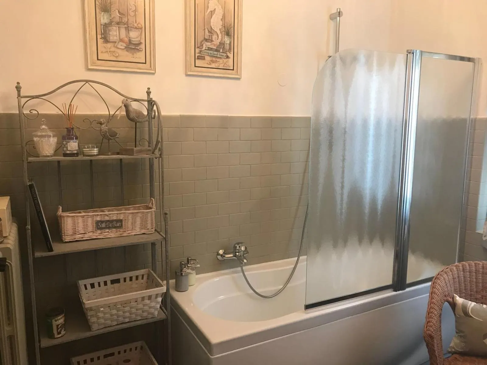 Bathroom in Villa House and Garden B&B