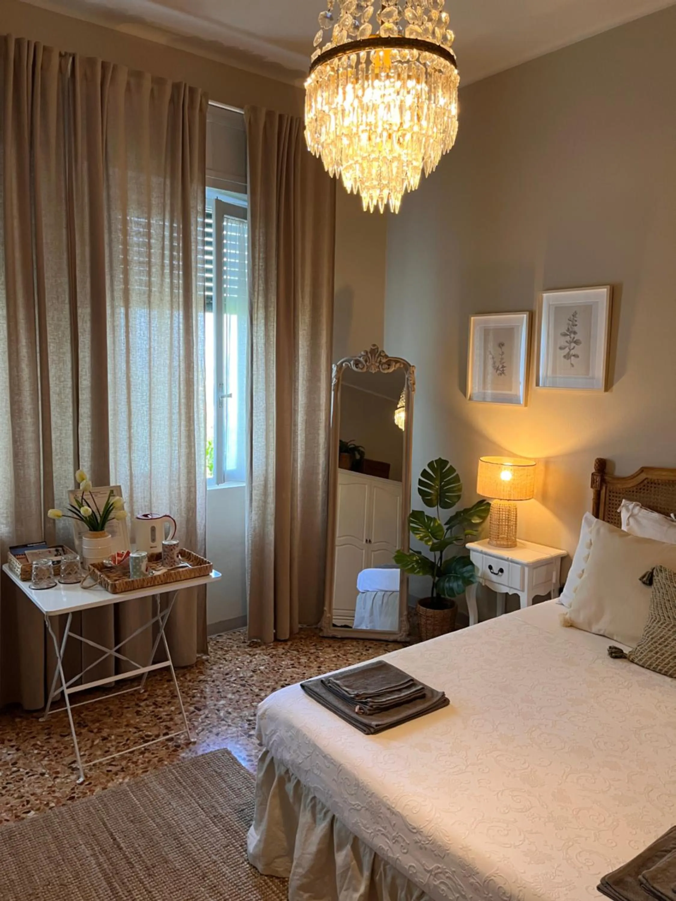 Bed in Villa House and Garden B&B