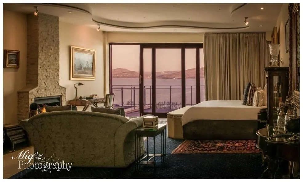 Bed in Kosmos Manor Guest House