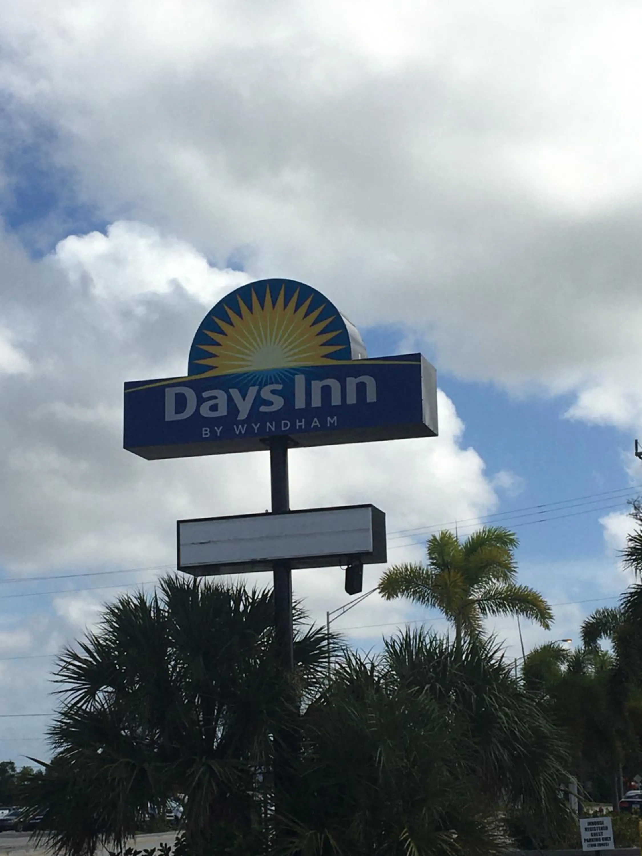 Property building in Days Inn by Wyndham Stuart