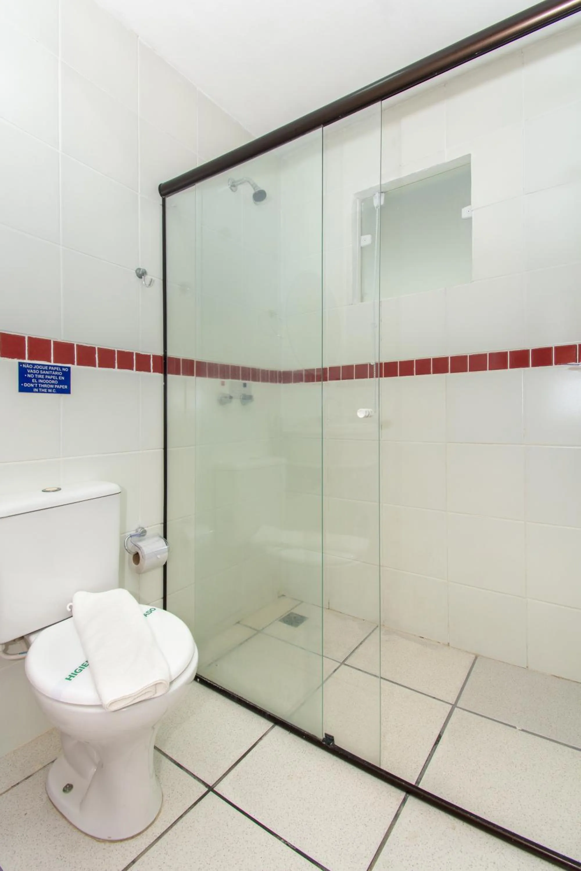 Bathroom in Pousada Casuarina Ferradura