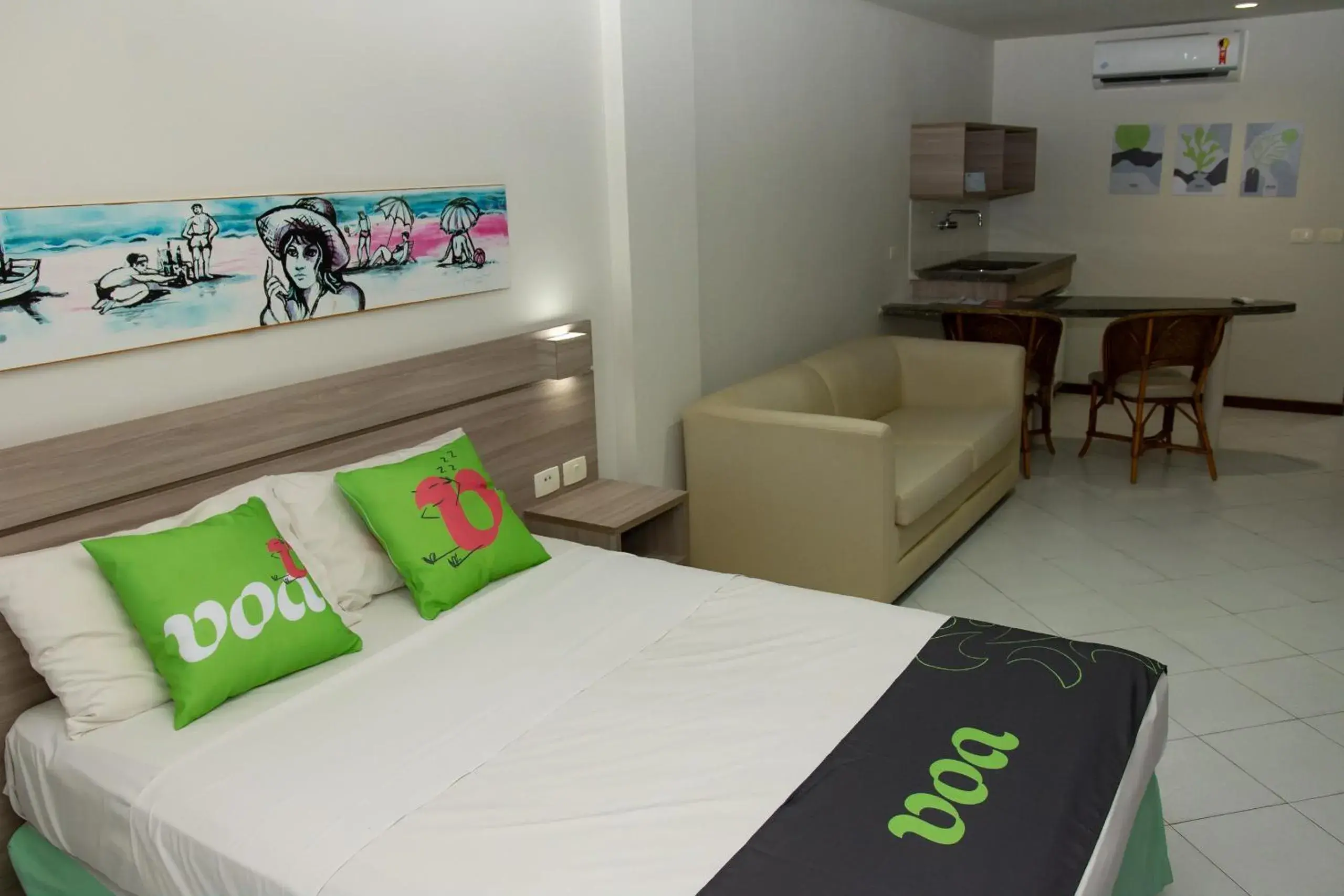 Superior Double Room in VOA Ambassador Flat Superior Double Room in VOA Ambassador Flat