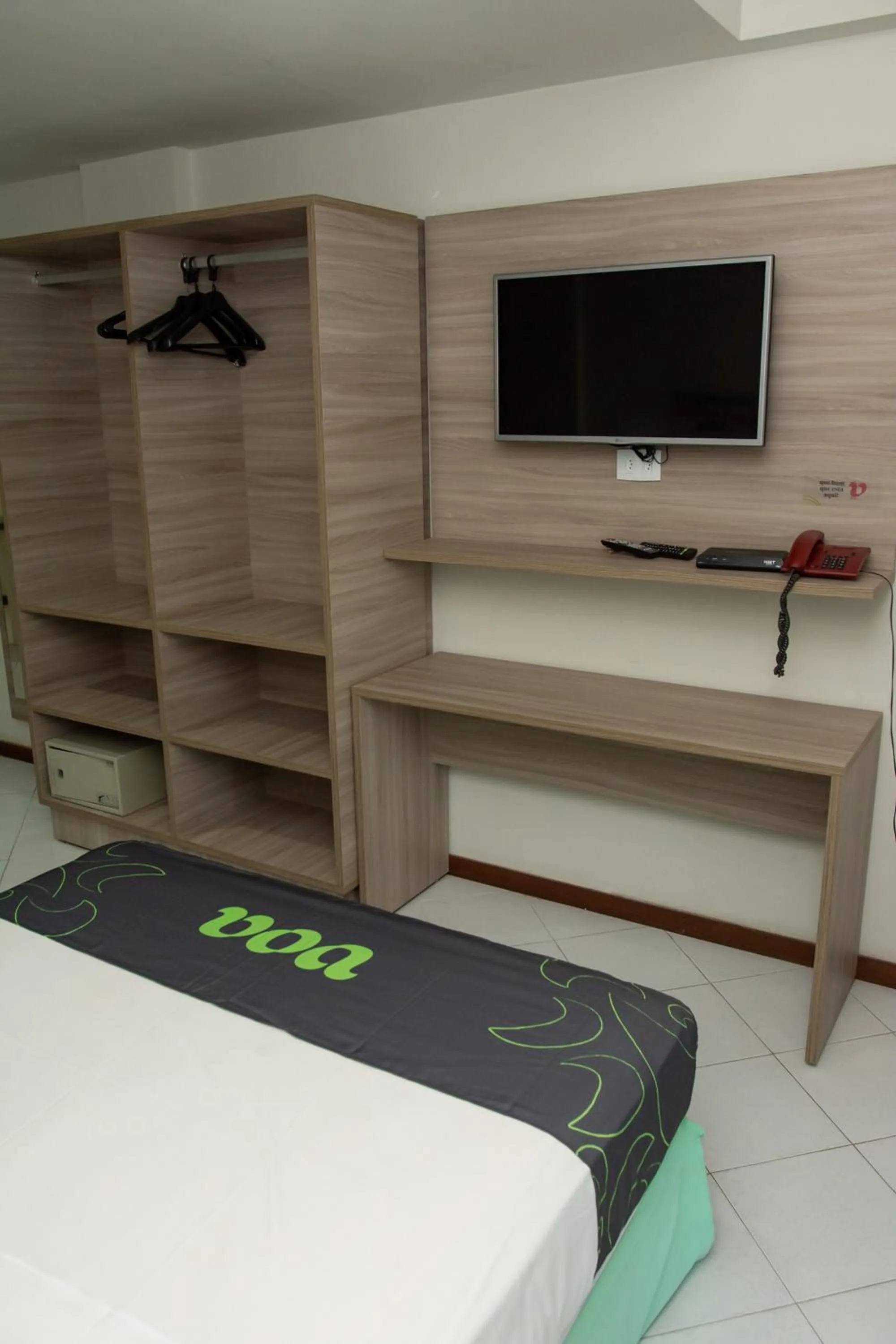 Bed in VOA Ambassador Flat