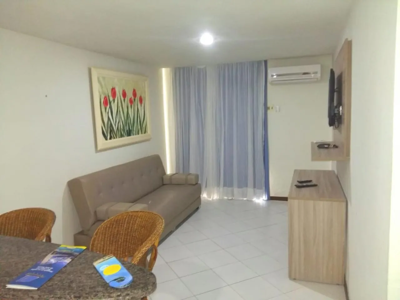 TV and multimedia in VOA Ambassador Flat