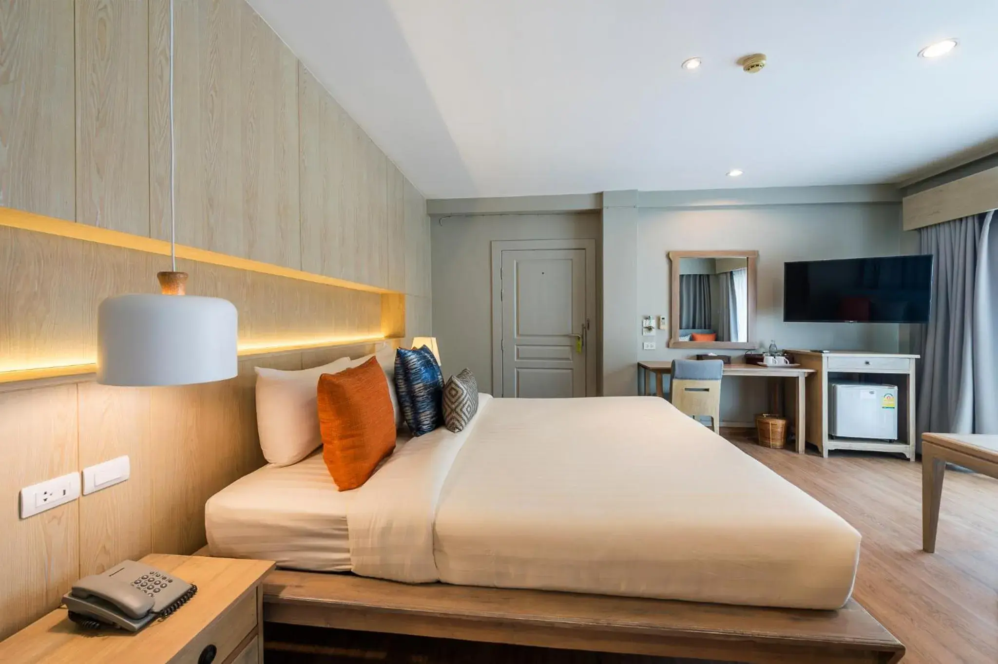 Deluxe Double Room with Pool View in Aonang All Seasons Beach Resort Deluxe Double Room with Pool View in Aonang All Seasons Beach Resort