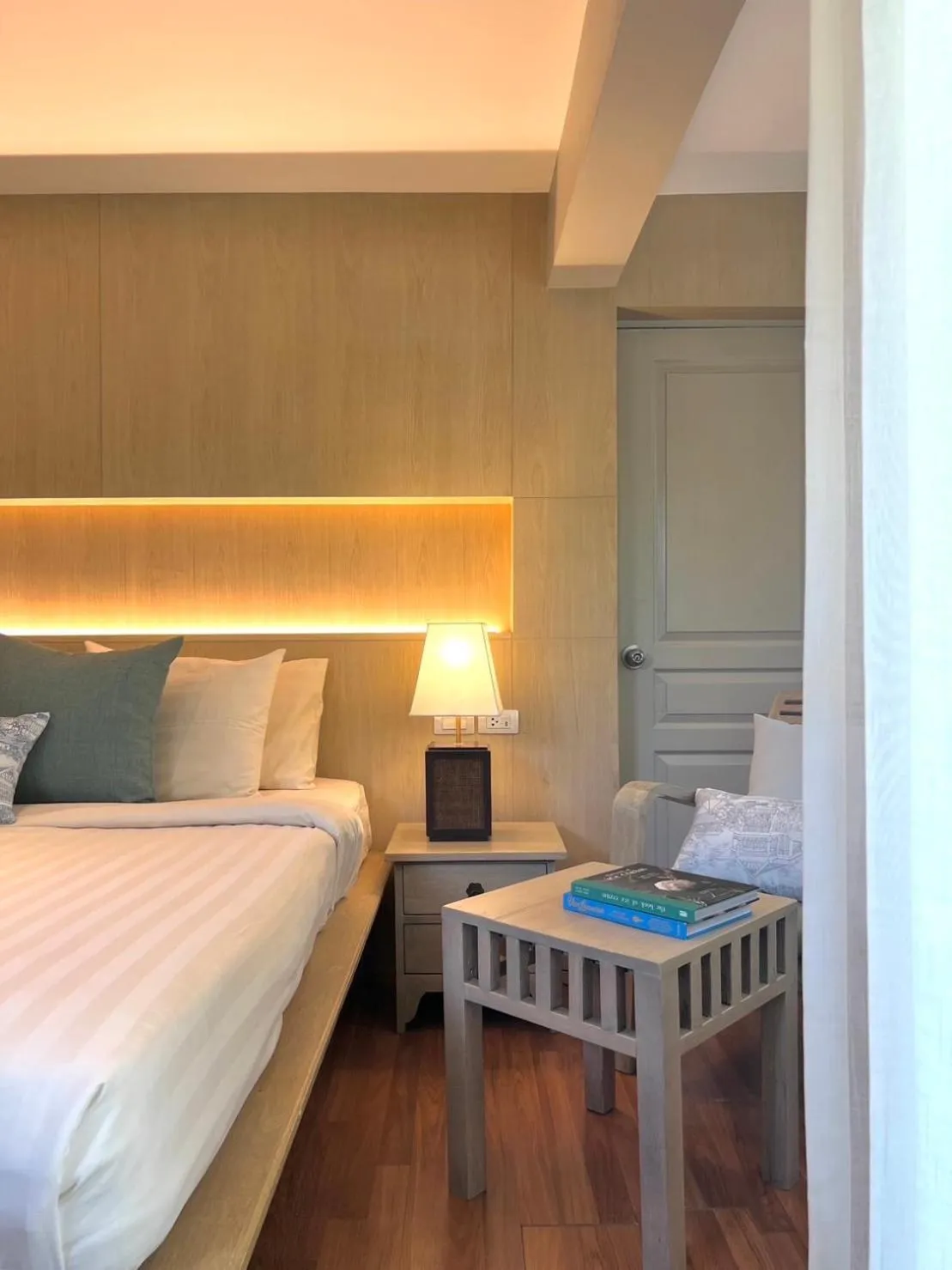 Bed in Aonang All Seasons Beach Resort