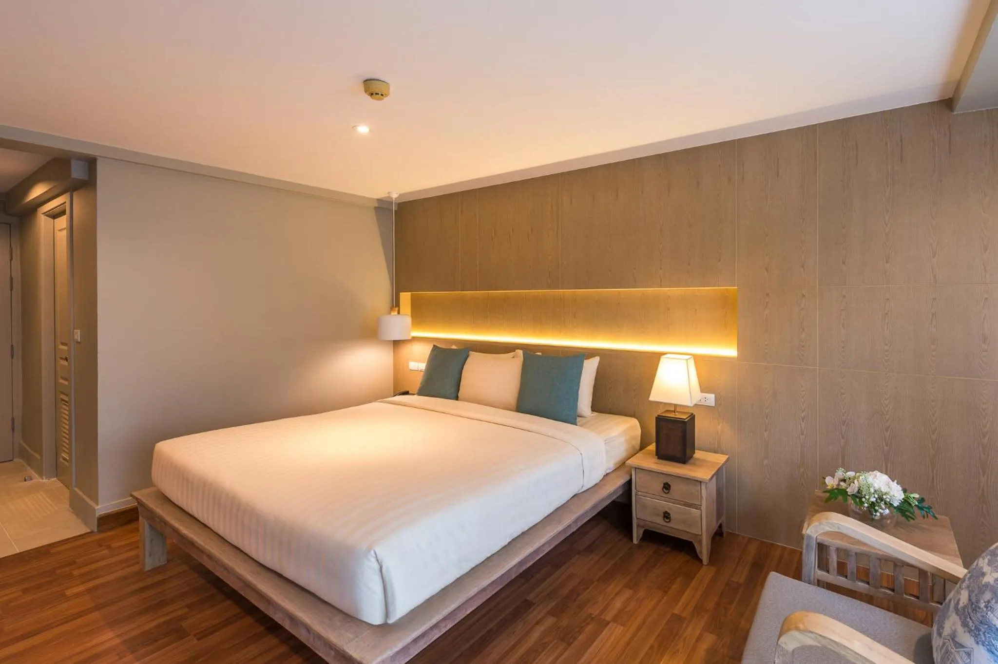 Bed in Aonang All Seasons Beach Resort