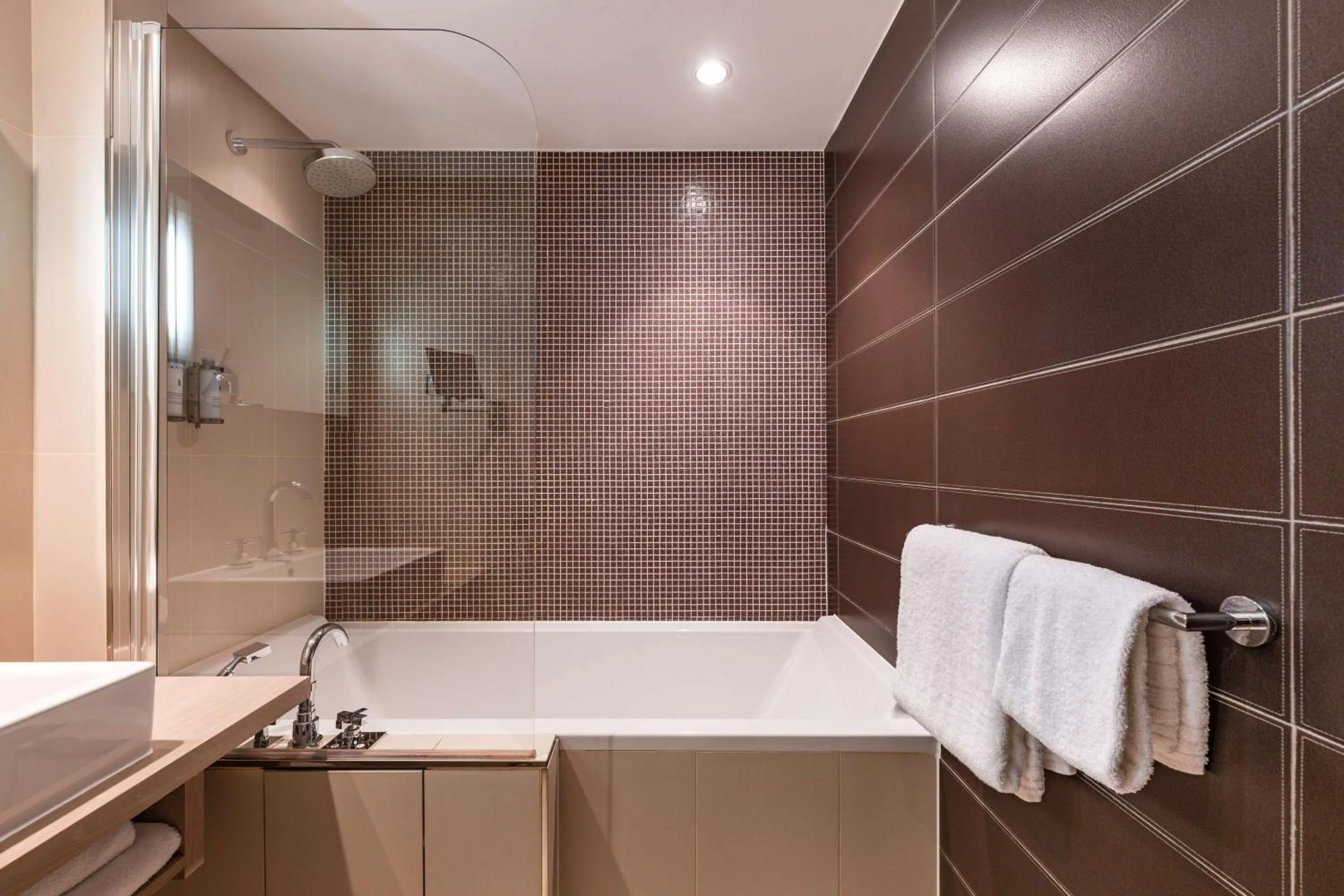 Bathroom in Le Relais de La Malmaison, a member of Radisson Individuals