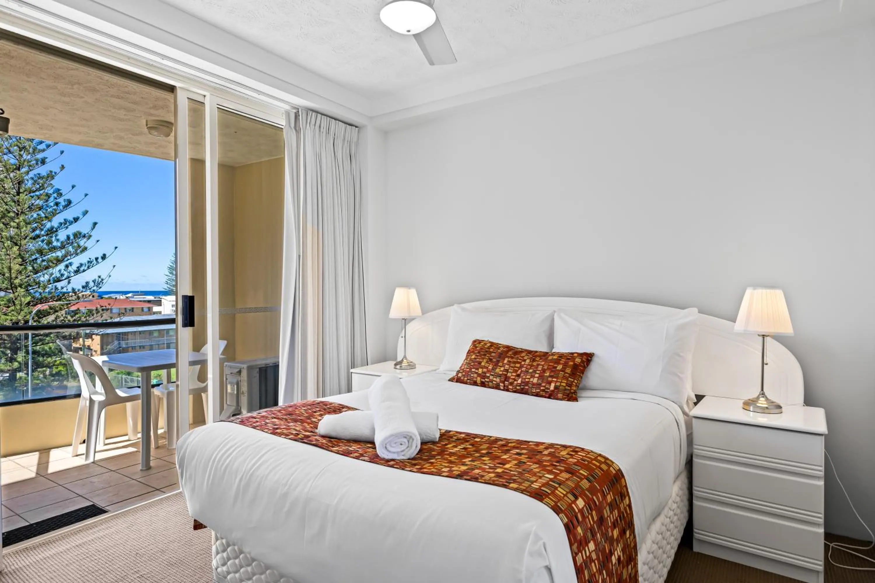 Bed in Palazzo Colonnades