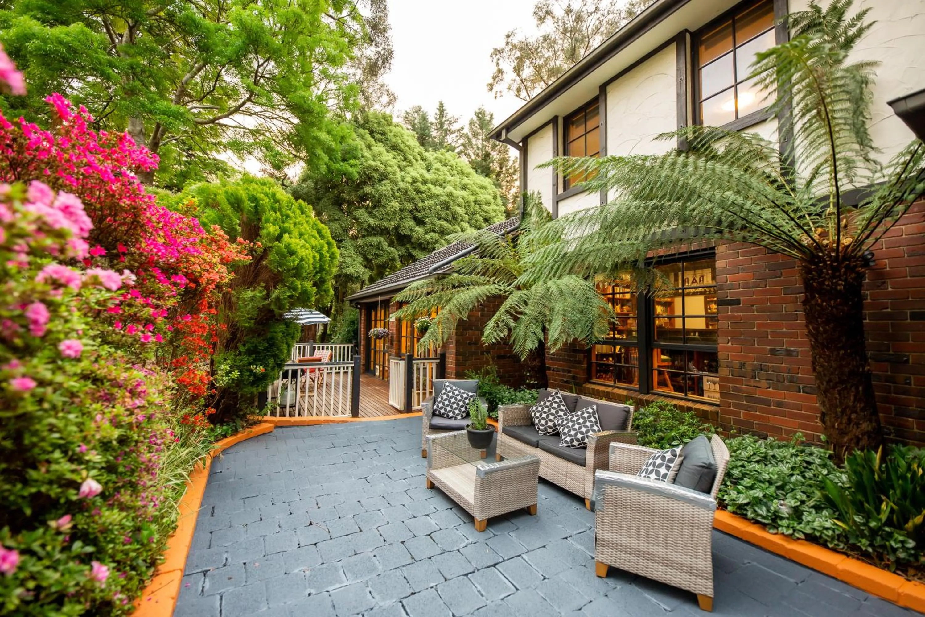 Property building in Holly Lodge