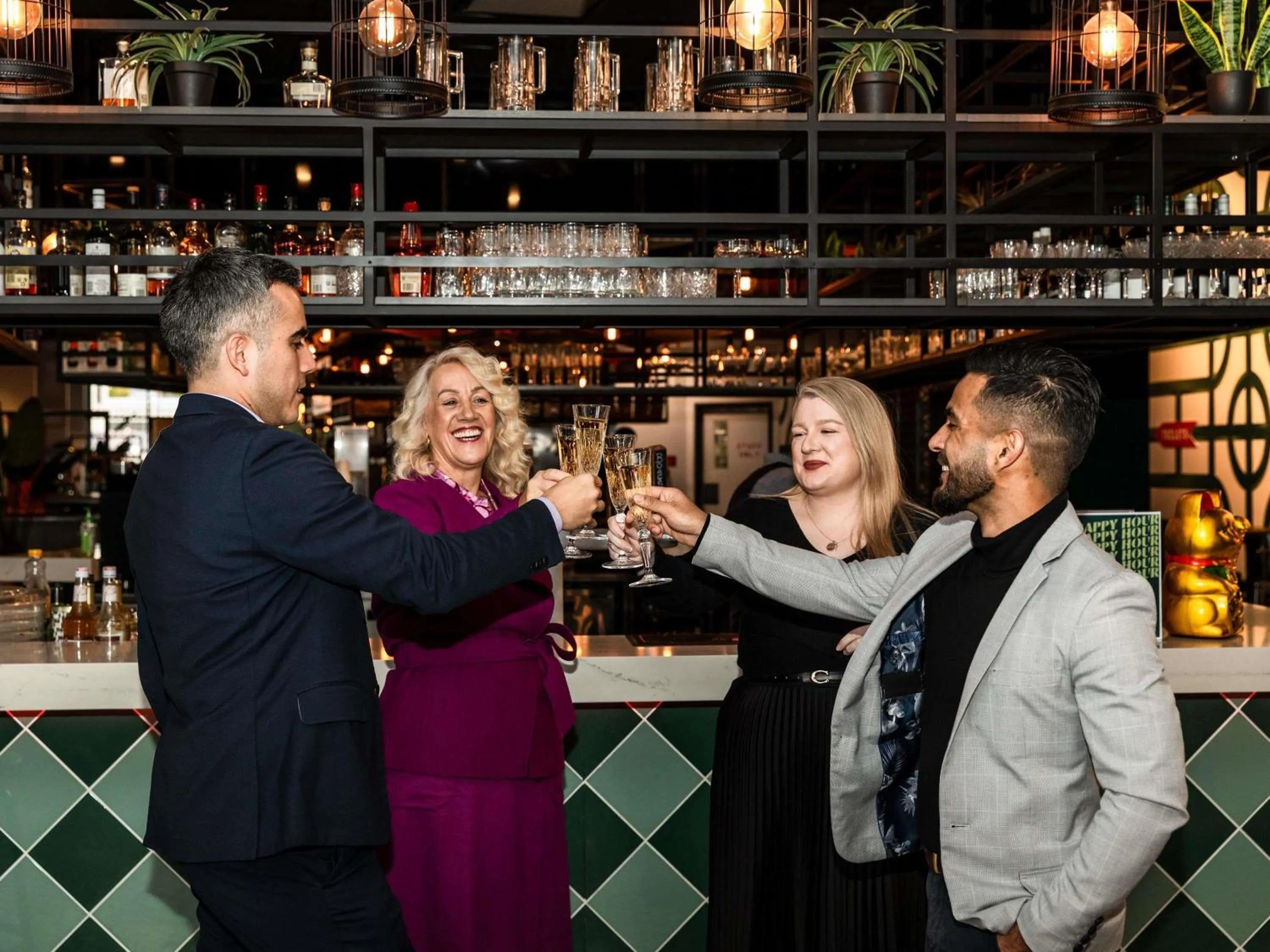 Lounge or bar in Ibis Styles Hobart