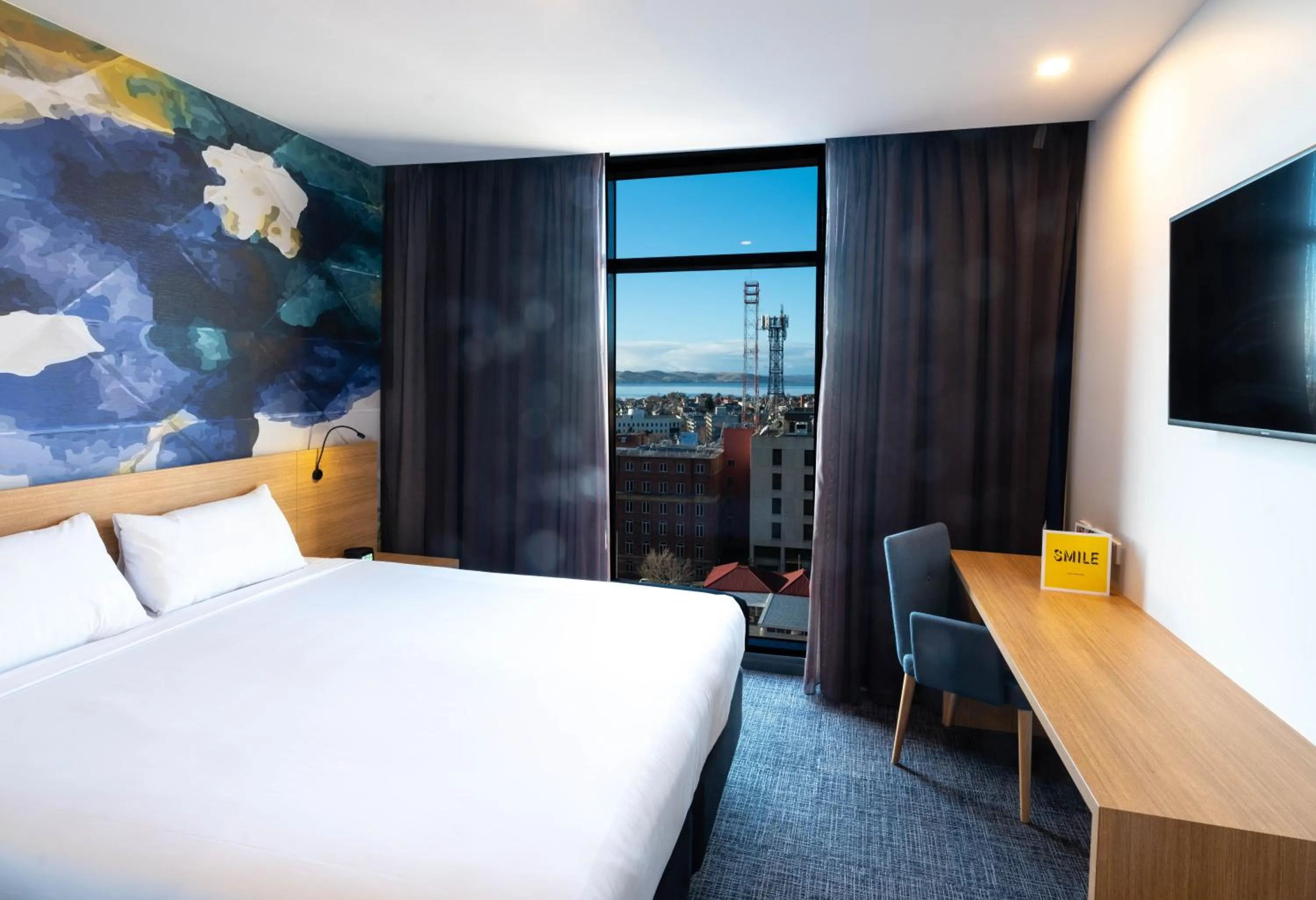 Property building, Bed in Ibis Styles Hobart