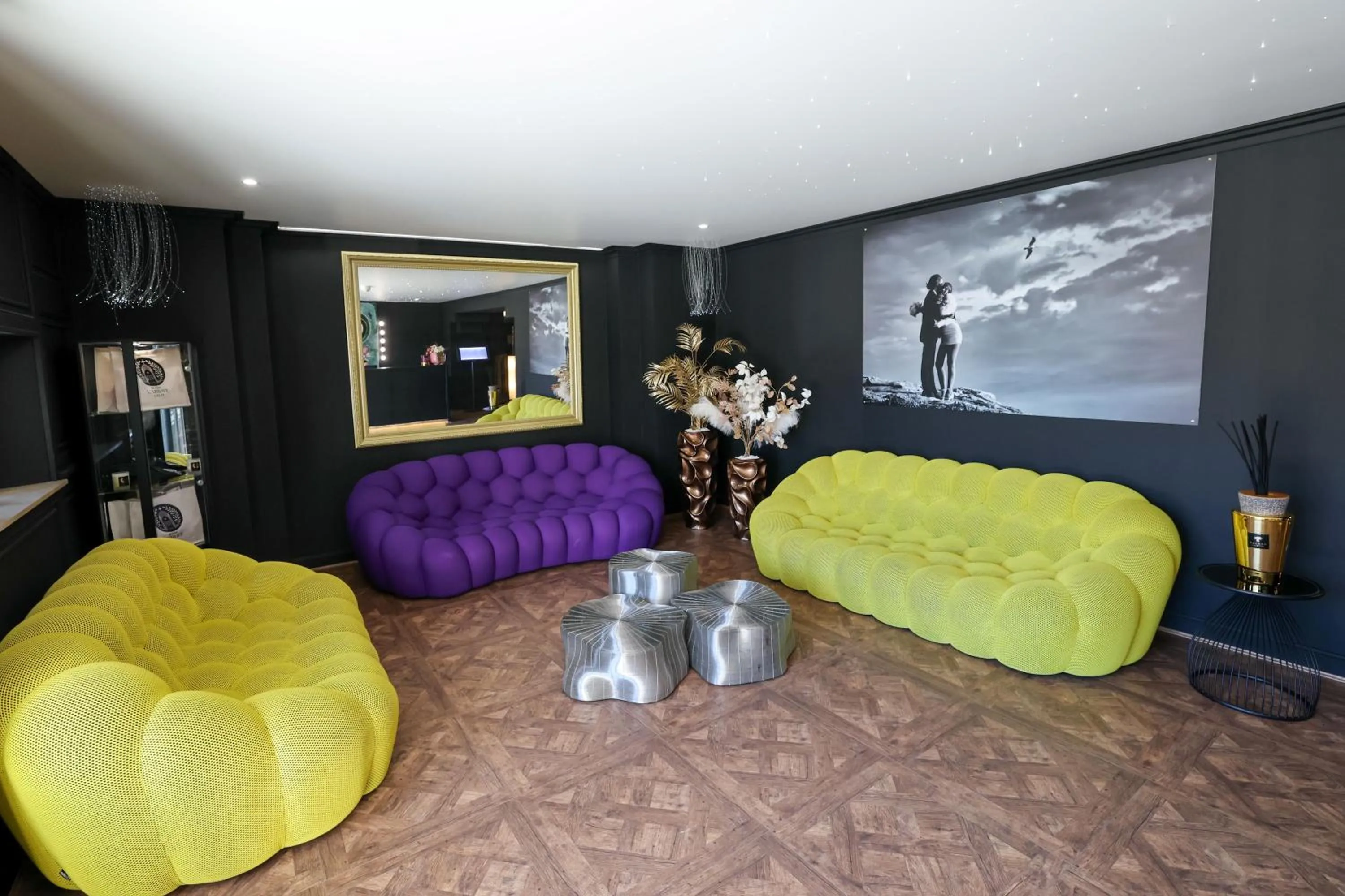 Living room in Hôtel L'Abbaye