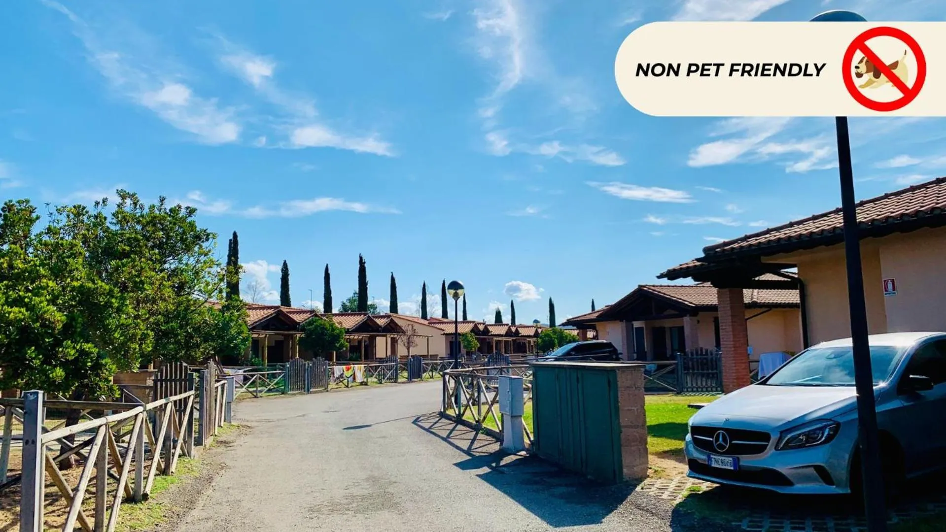 Parking in Casa in Maremma Tuscany Village