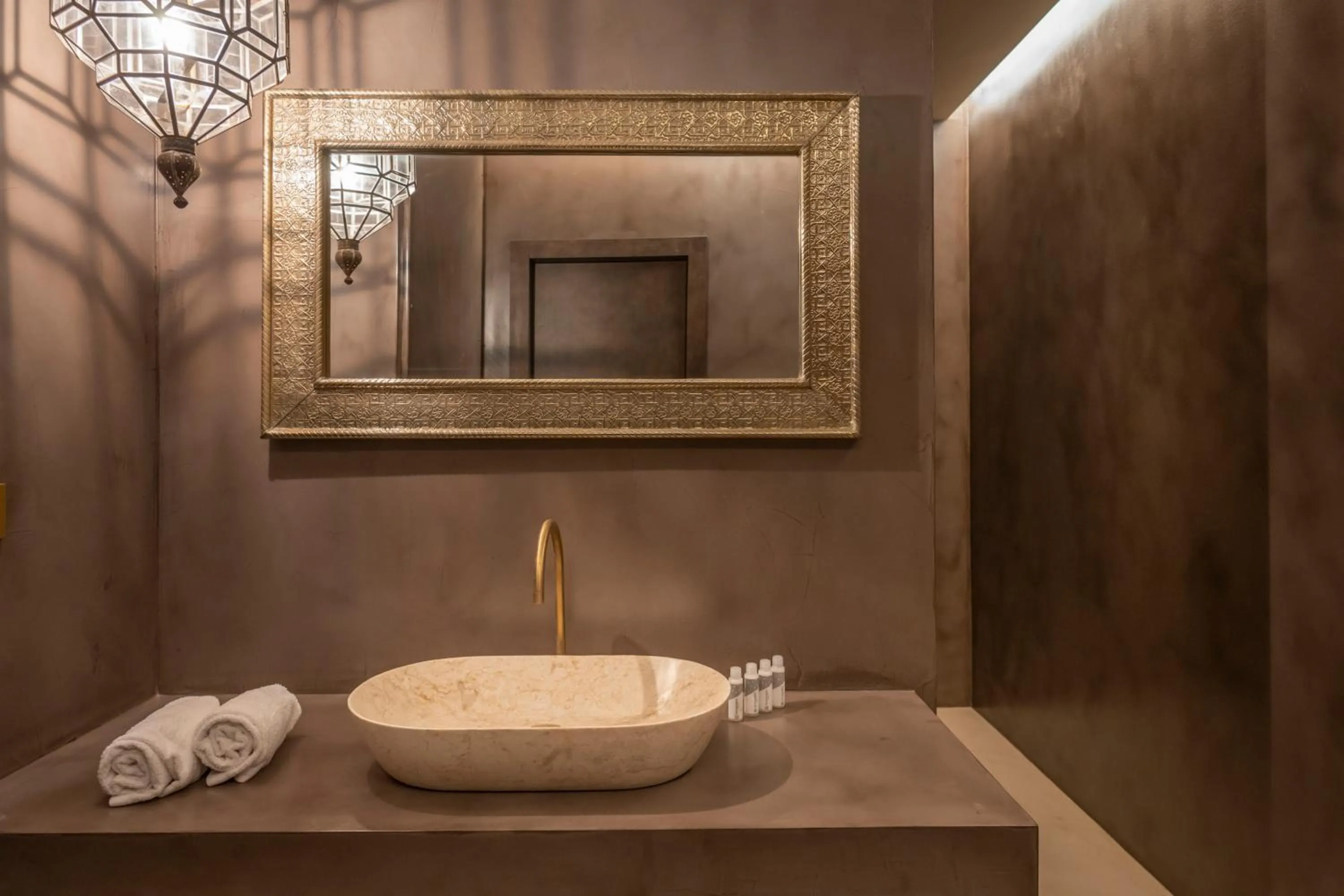 Bathroom in Hotel Alhambra