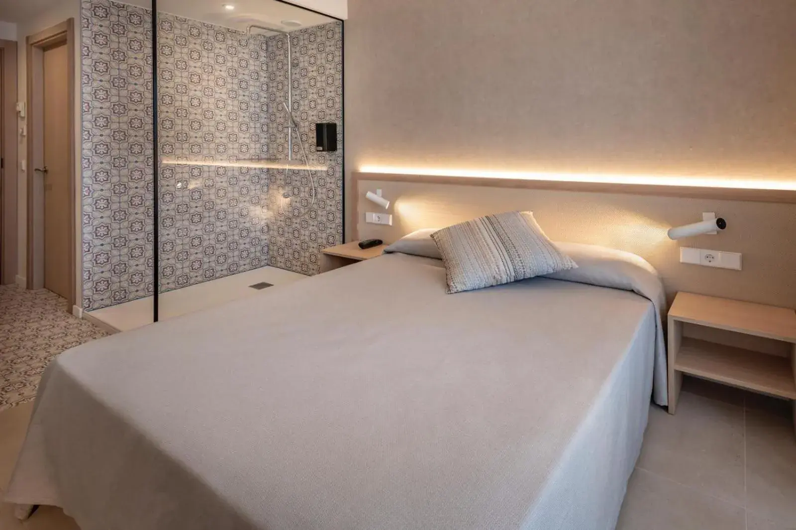 Double or Twin Room in Hotel Alhambra Double or Twin Room in Hotel Alhambra