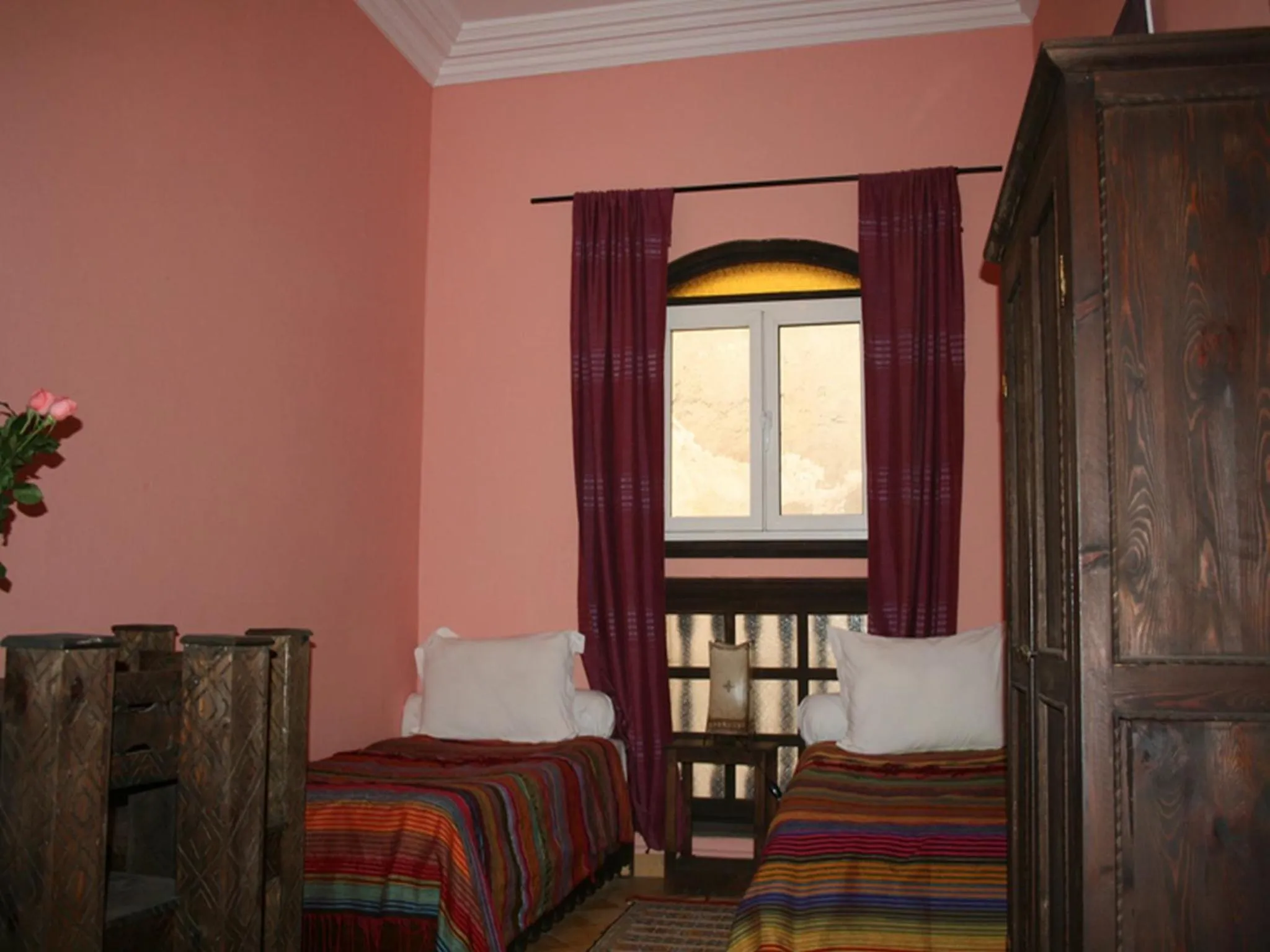 Photo of the whole room, Bed in Riad Etoile D'essaouira