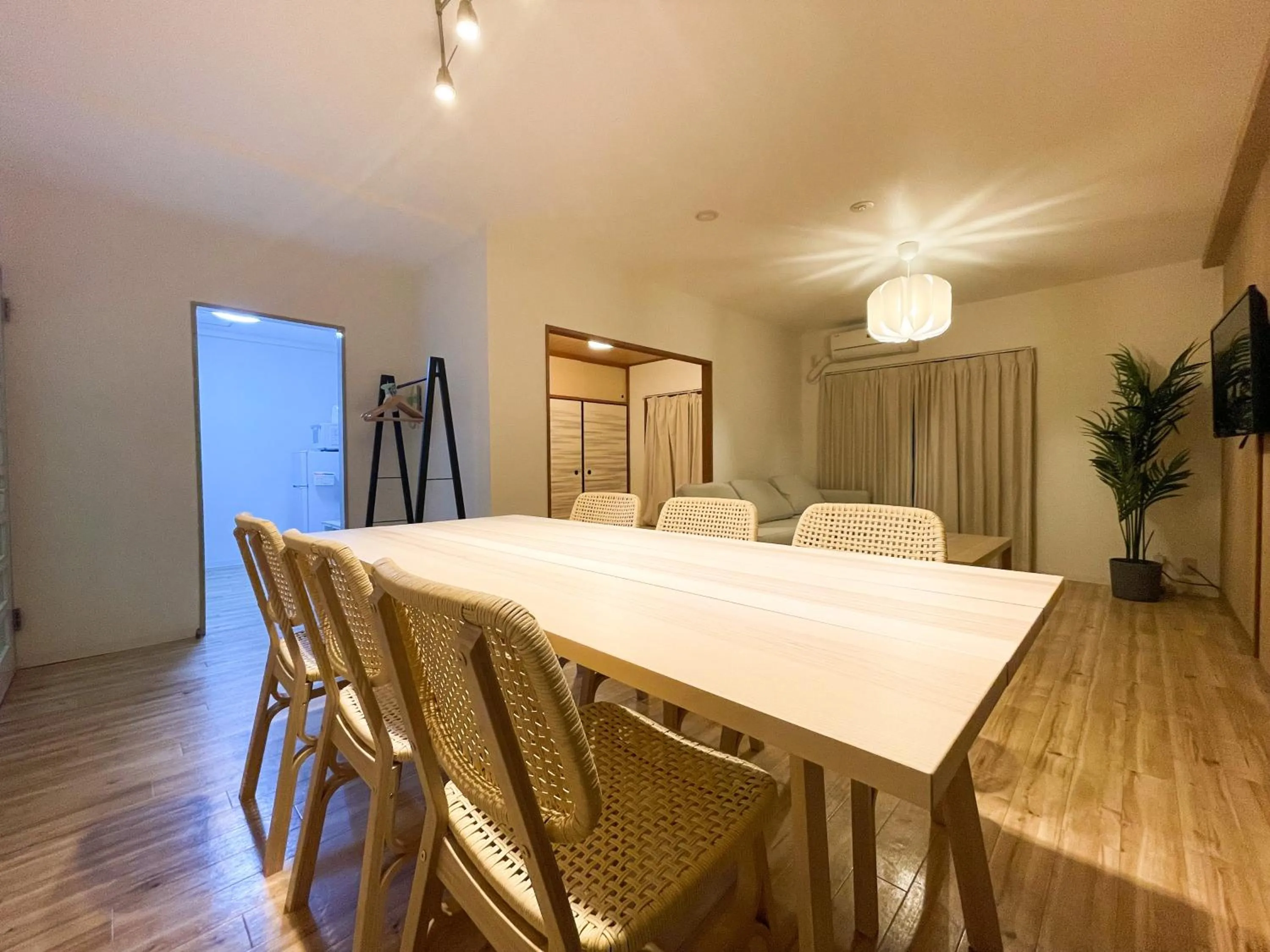Dining area in Randor Residence Tokyo Suites