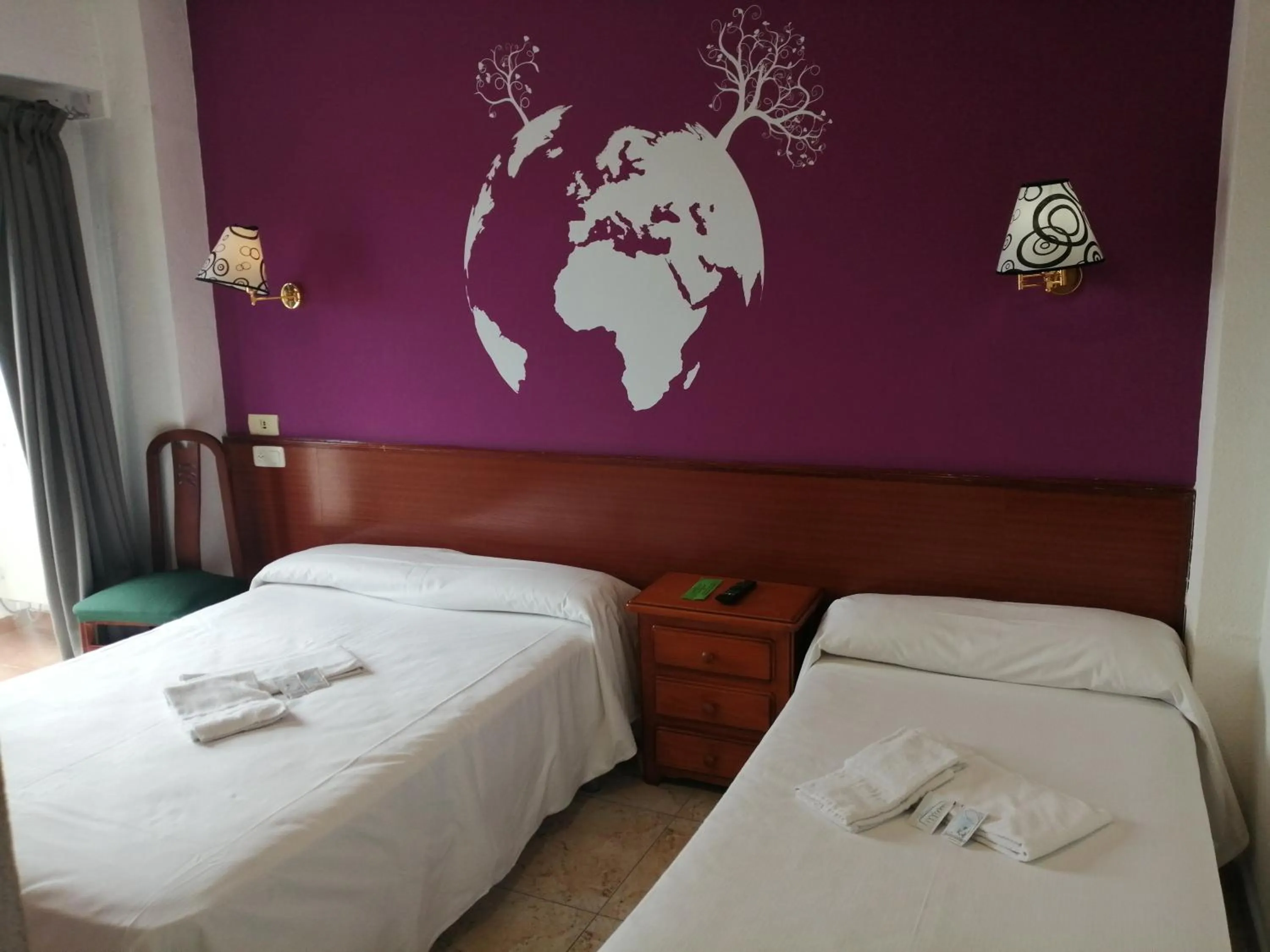 Bed in Hostal Jaime I