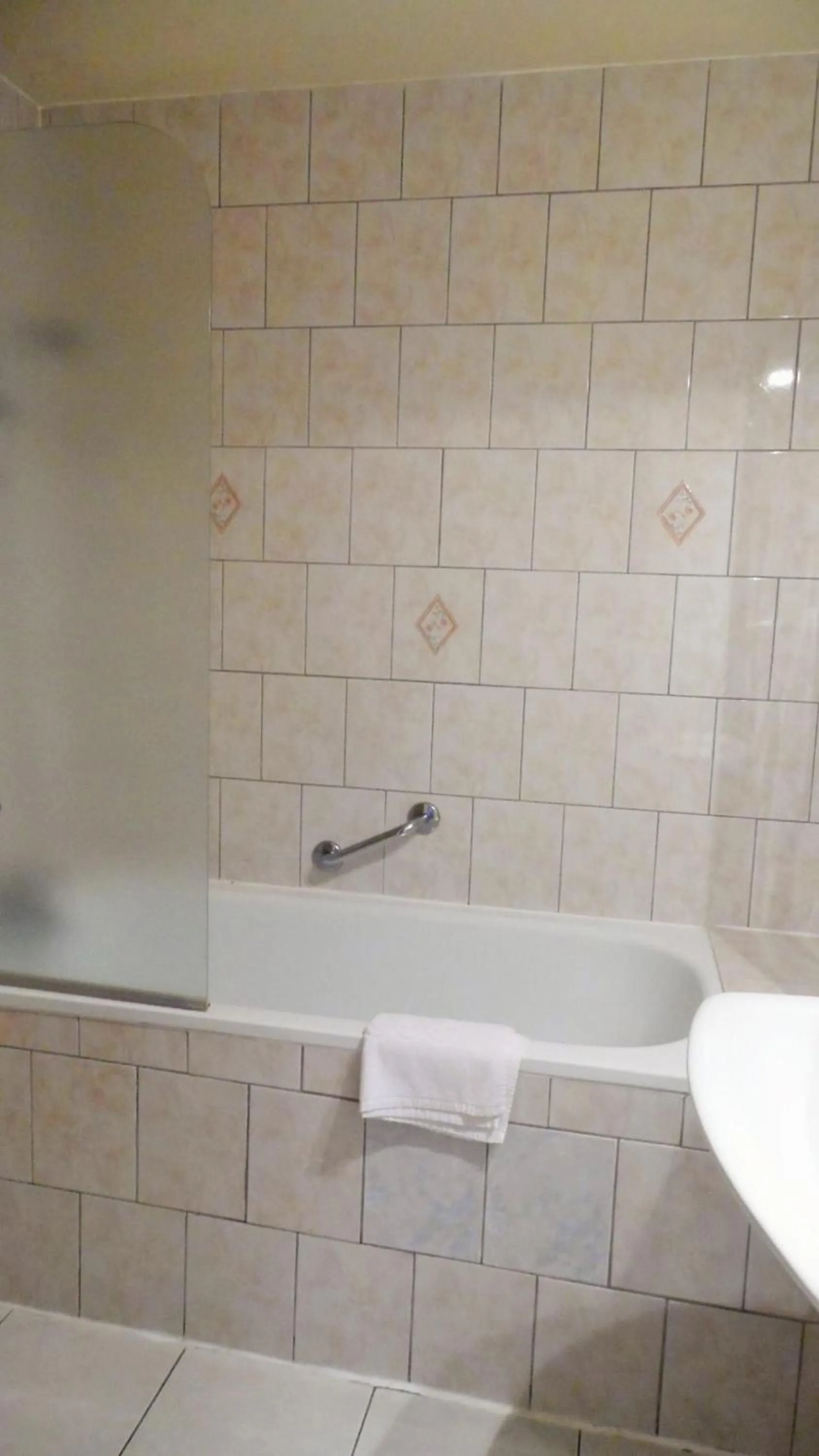 Bathroom in Hotel Le Reynita