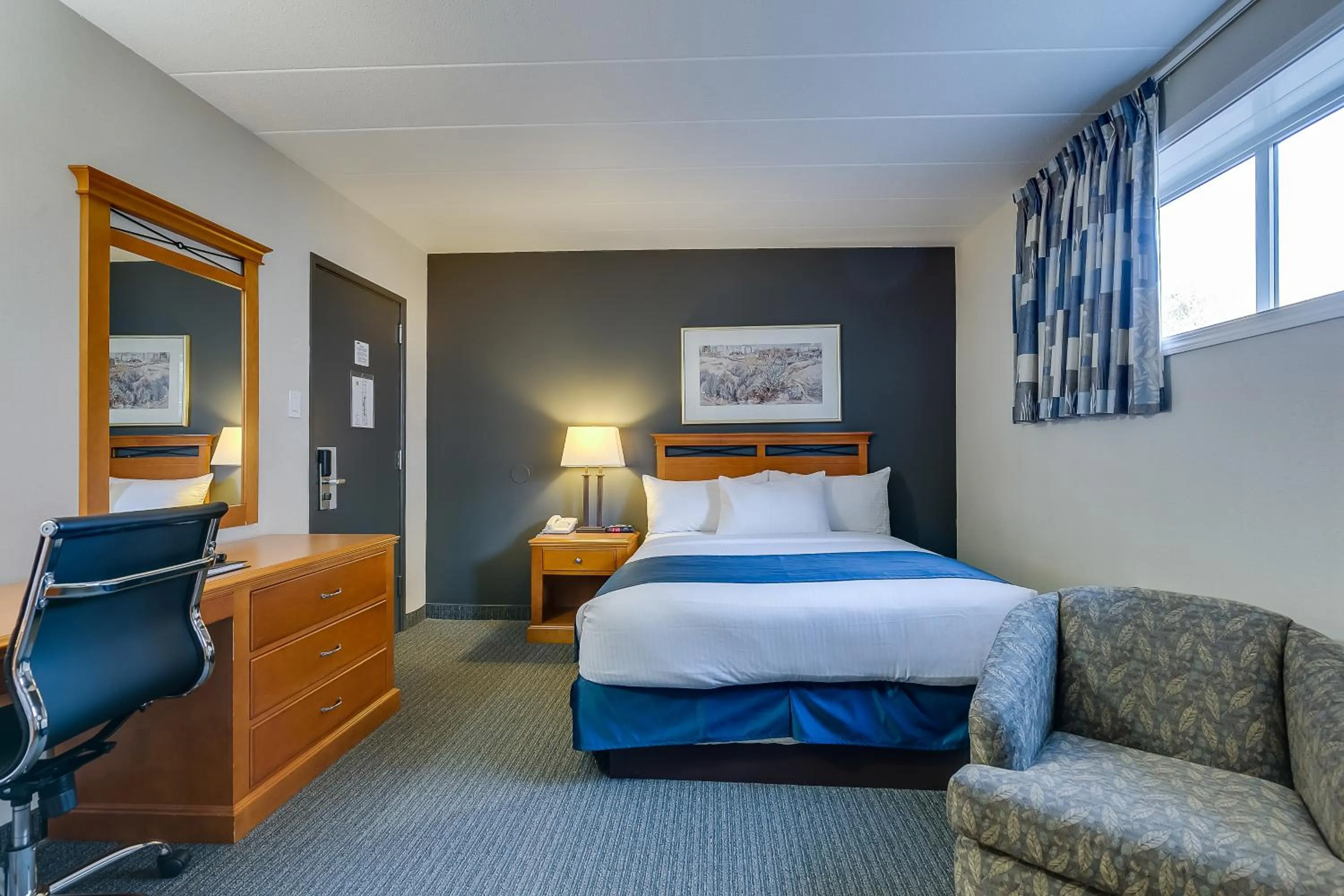 Bedroom in West Wing at Park Town