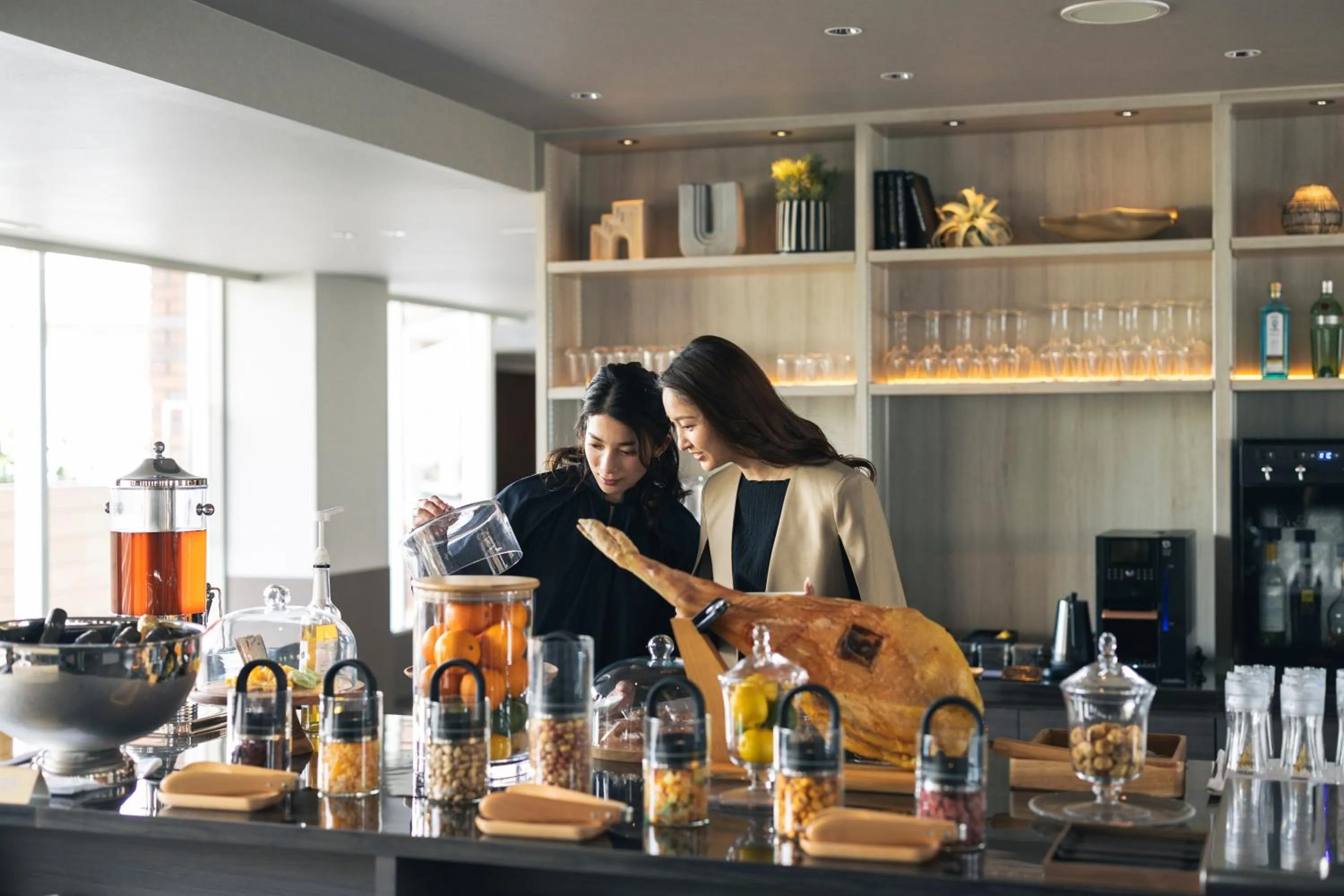 Communal lounge/ TV room in ROYAL CHESTER NAGASAKI hotel&retreat
