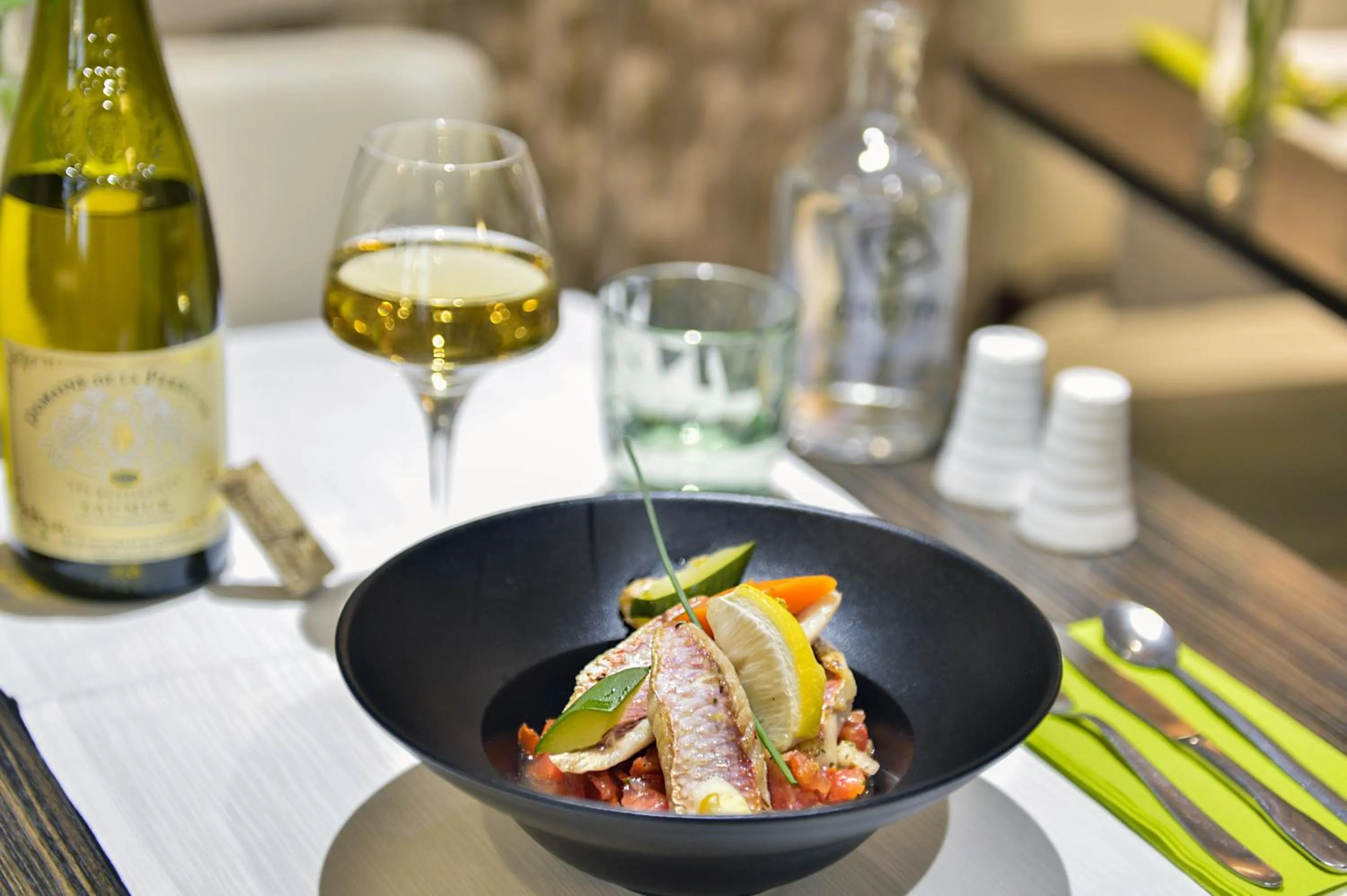 Restaurant/places to eat in Cristal Hôtel Restaurant - Logis Hotels