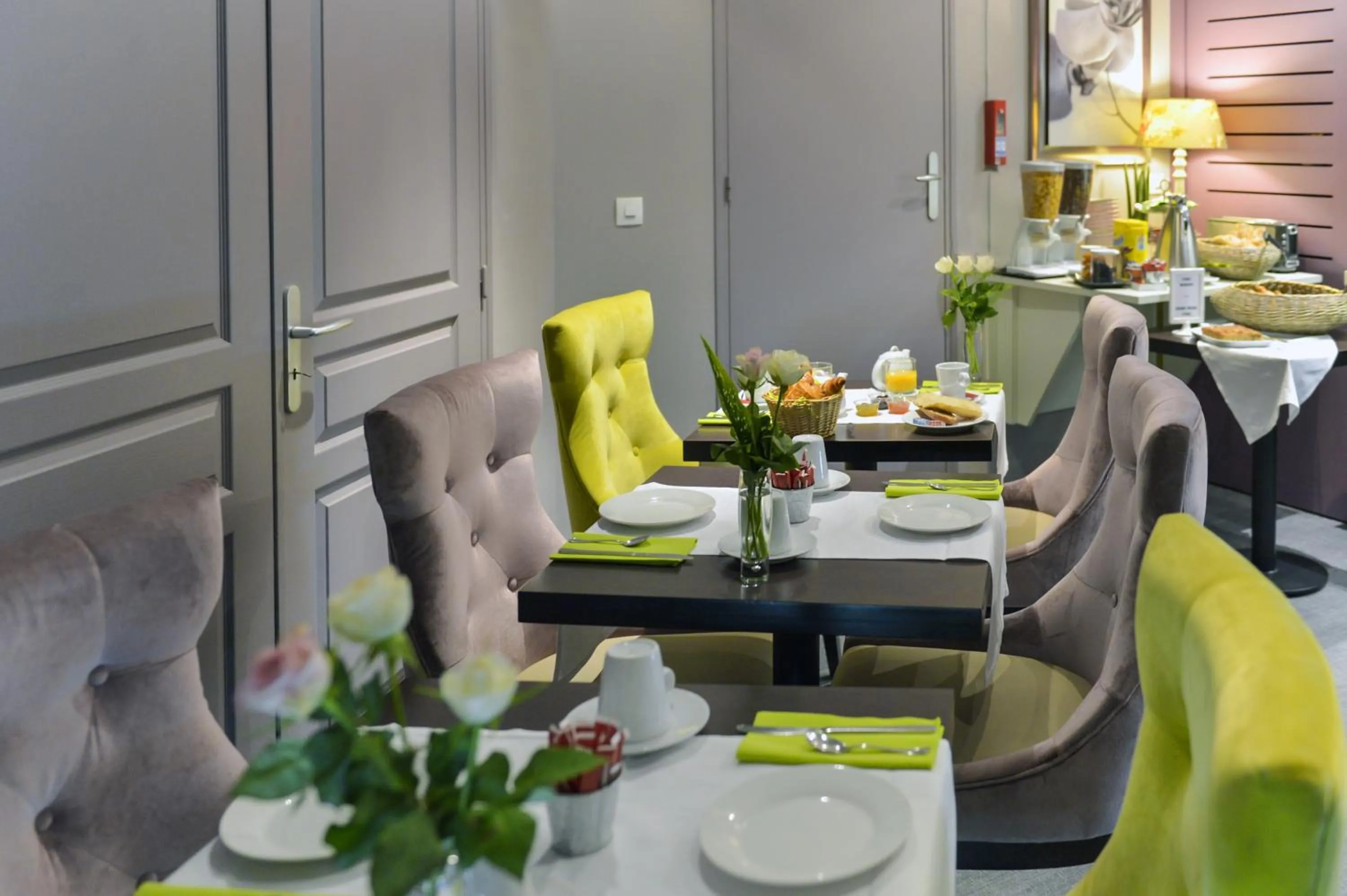 Restaurant/places to eat in Cristal Hôtel Restaurant - Logis Hotels