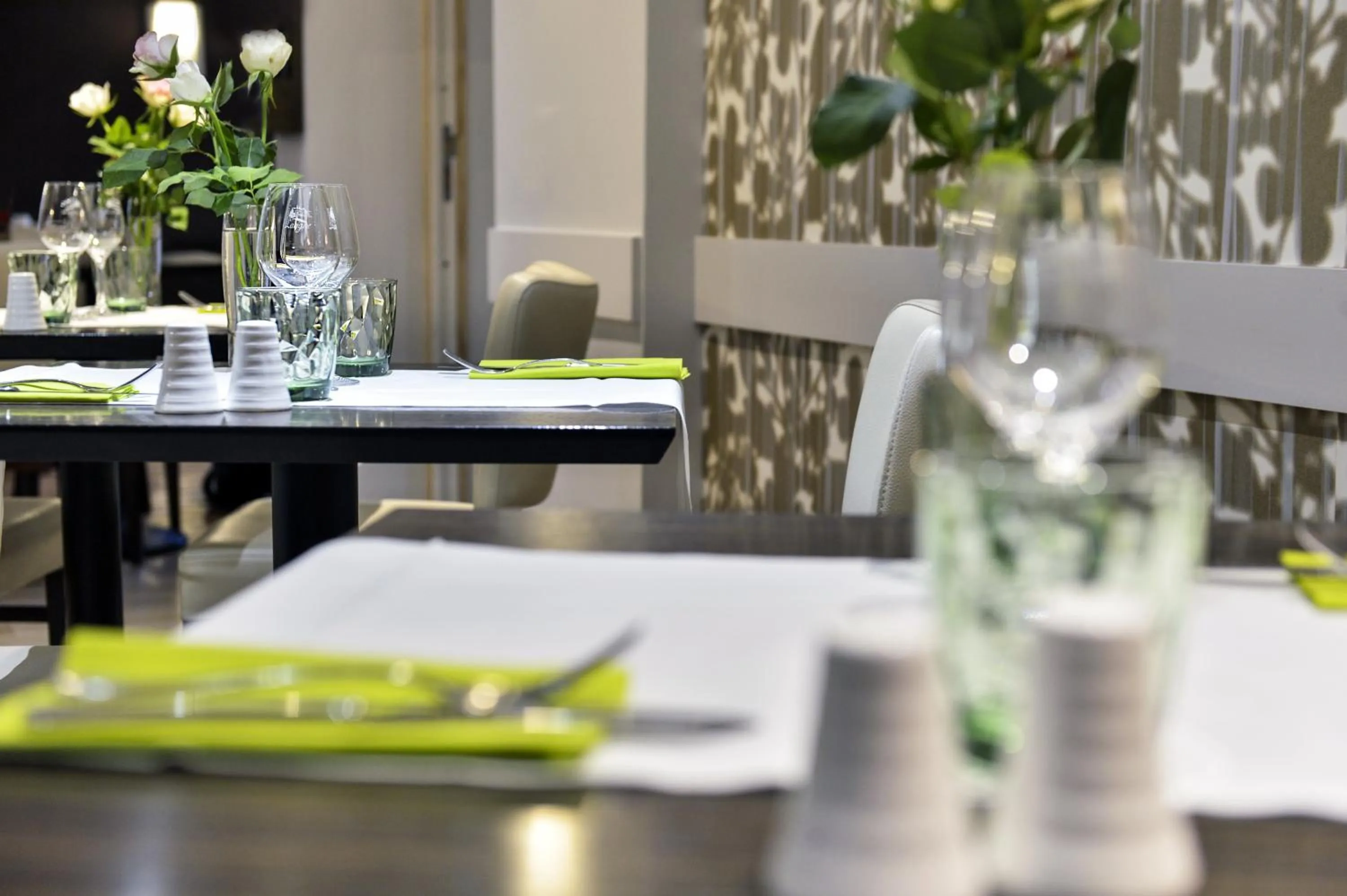 Restaurant/places to eat in Cristal Hôtel Restaurant - Logis Hotels