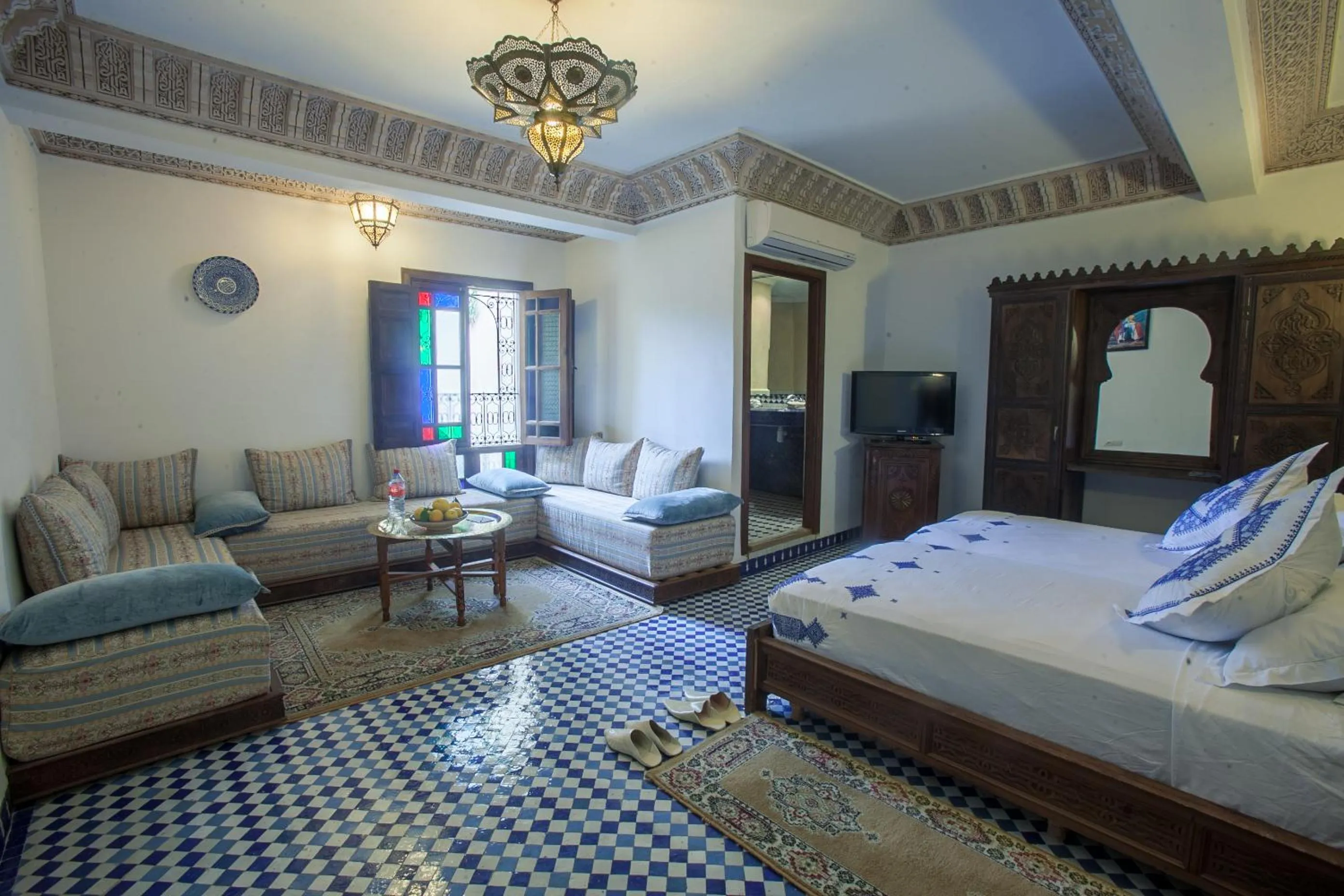 Photo of the whole room, Bed in Riad Salam Fes & Spa