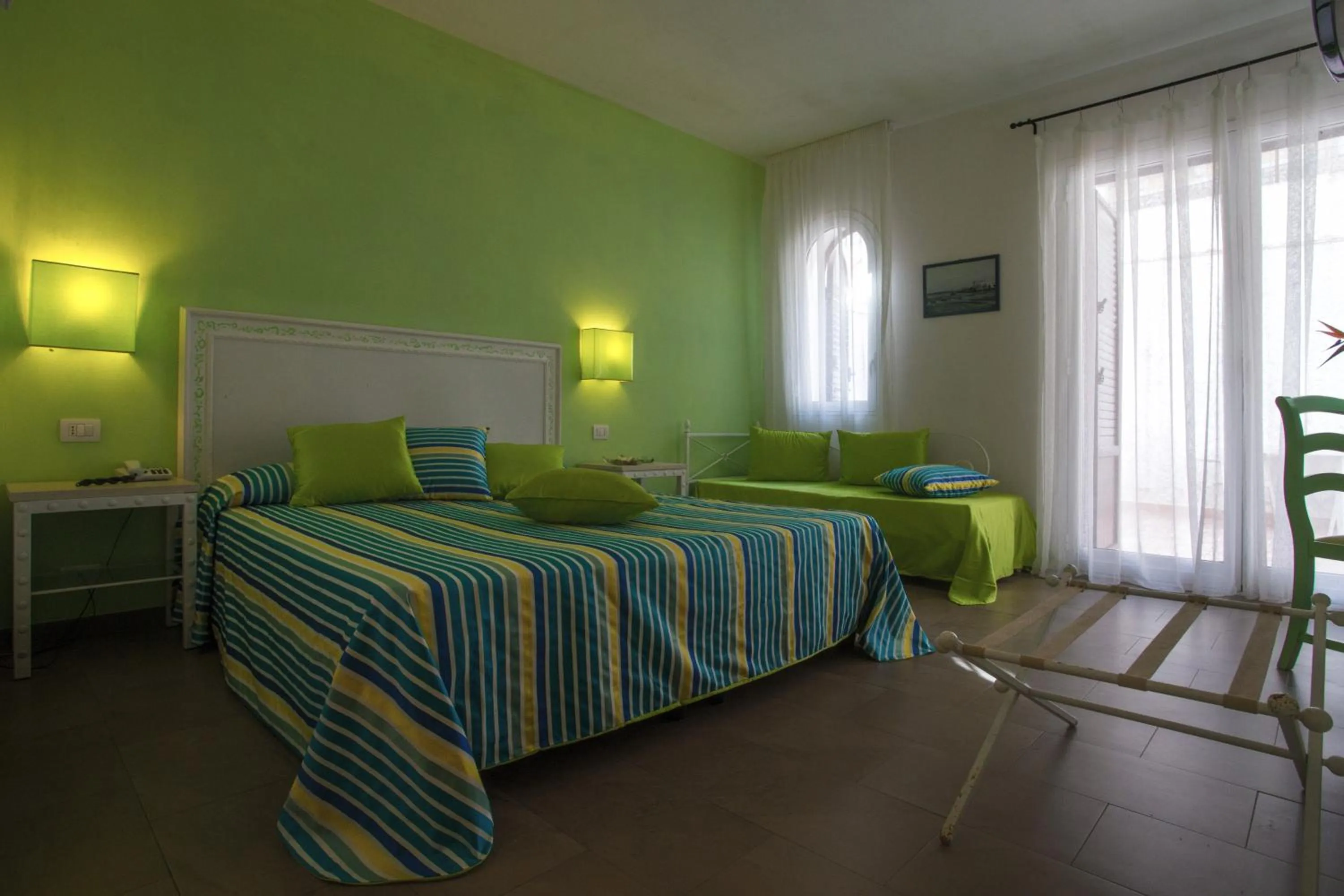 Photo of the whole room, Bed in Hotel O'scià