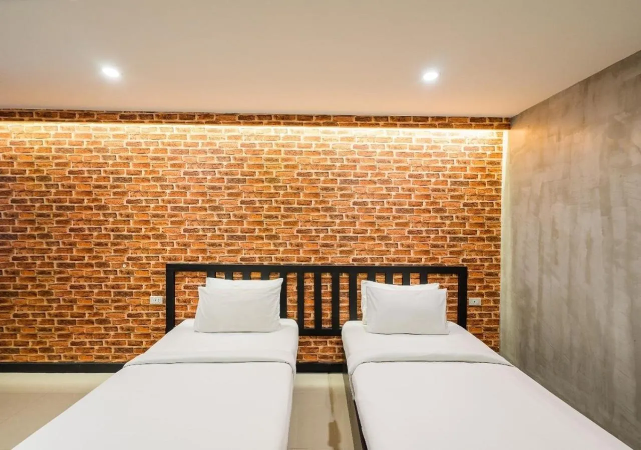 Bed in Ton Aor Place Hotel