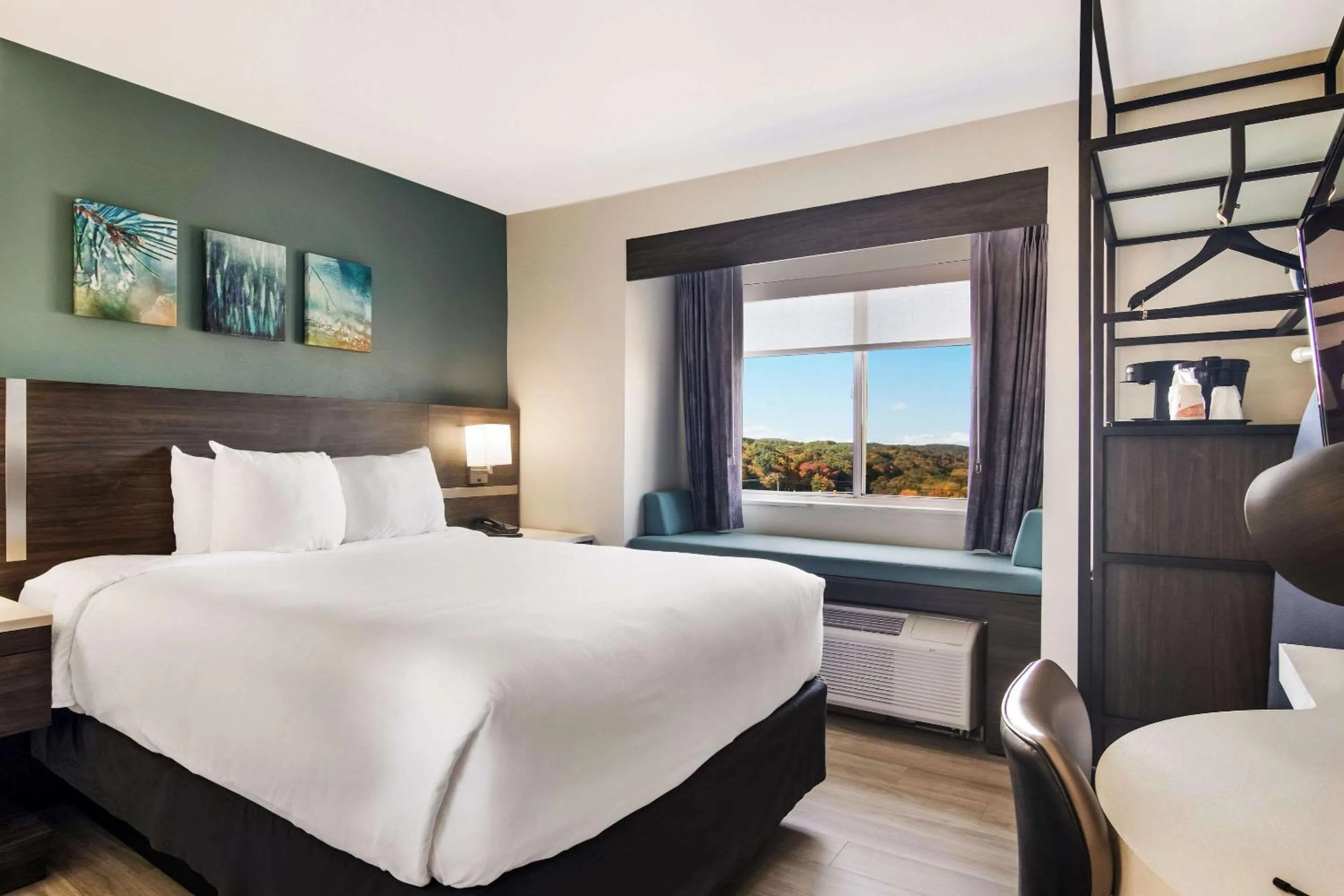 Bedroom in Sleep Inn & Suites Clarion, PA near I-80