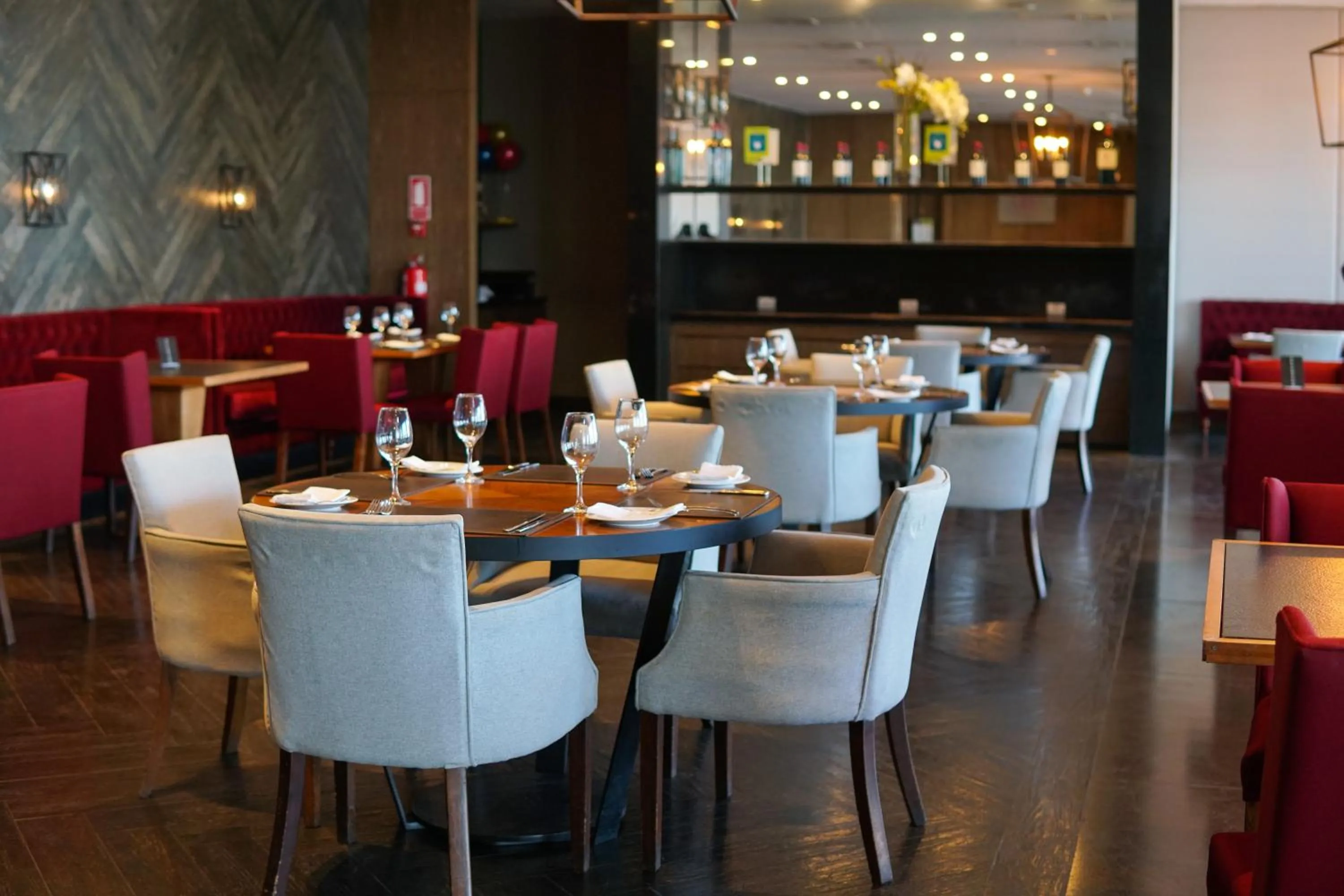 Restaurant/places to eat in Hotel Parada Linares