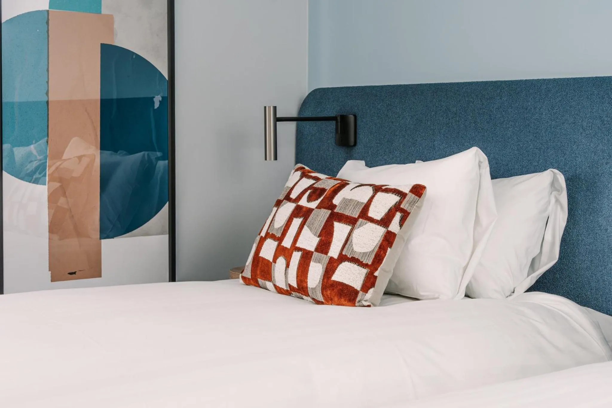 Photo of the whole room, Bed in voco Winchester Hotel & Spa by IHG