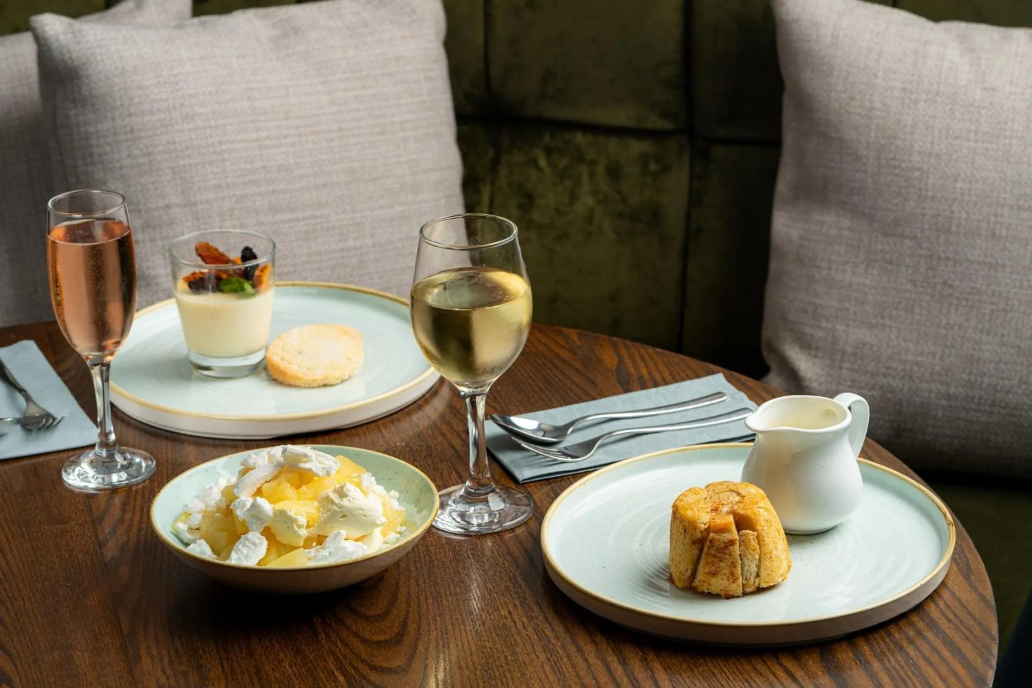 Restaurant/places to eat in voco Winchester Hotel & Spa by IHG