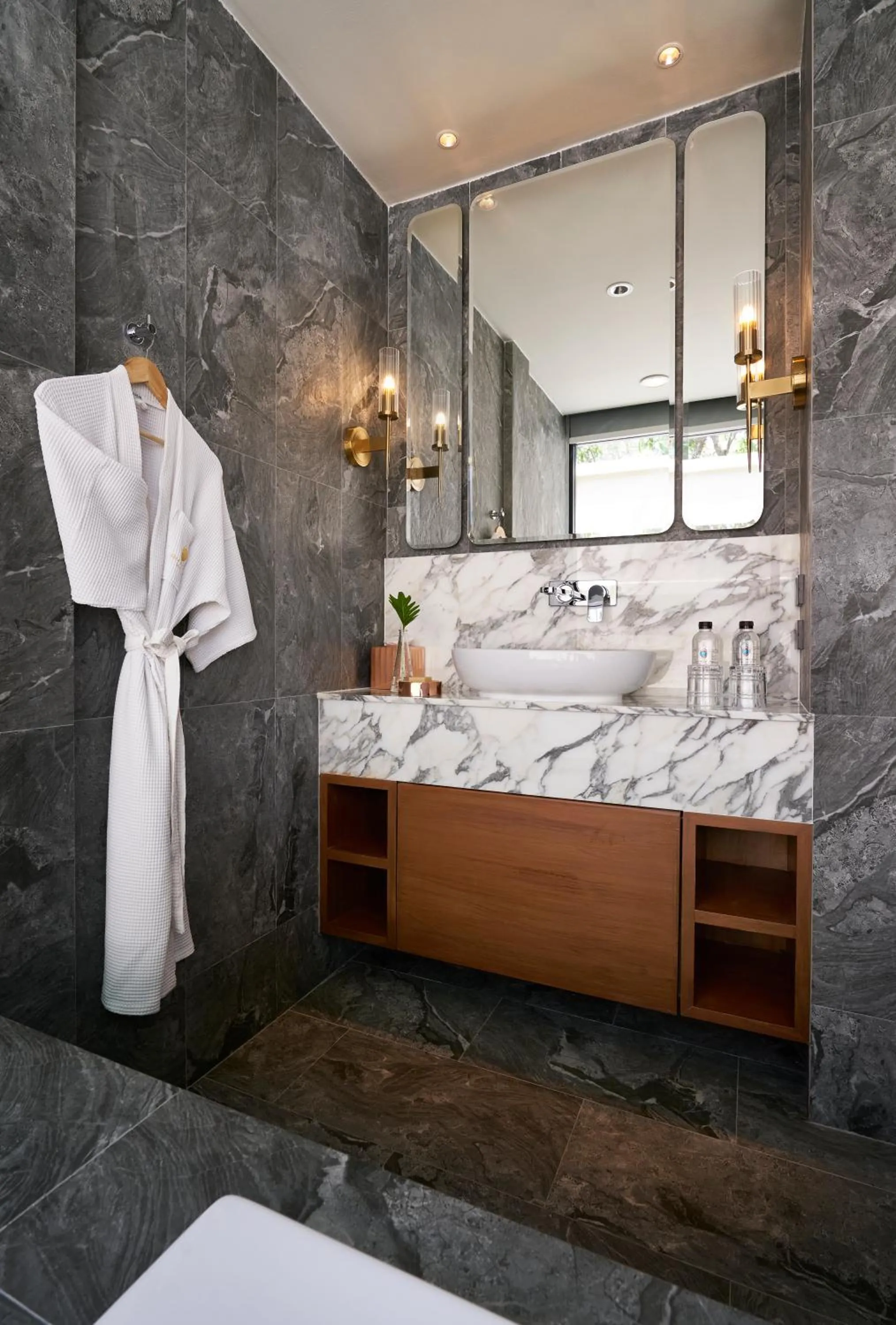 Bathroom, Bed in Sea Sand Sun Resort and Villas - SHA Plus