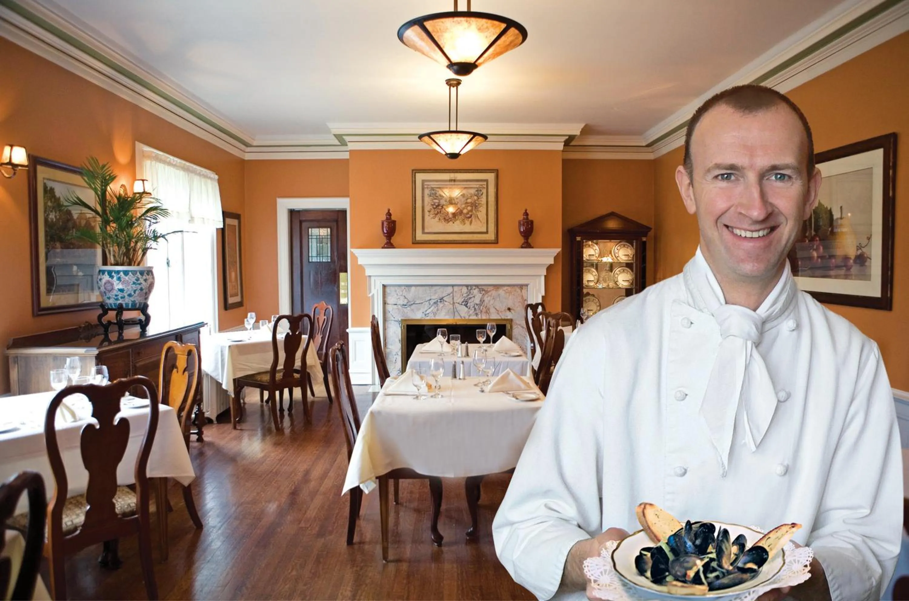 Restaurant/places to eat in The Belvedere Inn & Restaurant