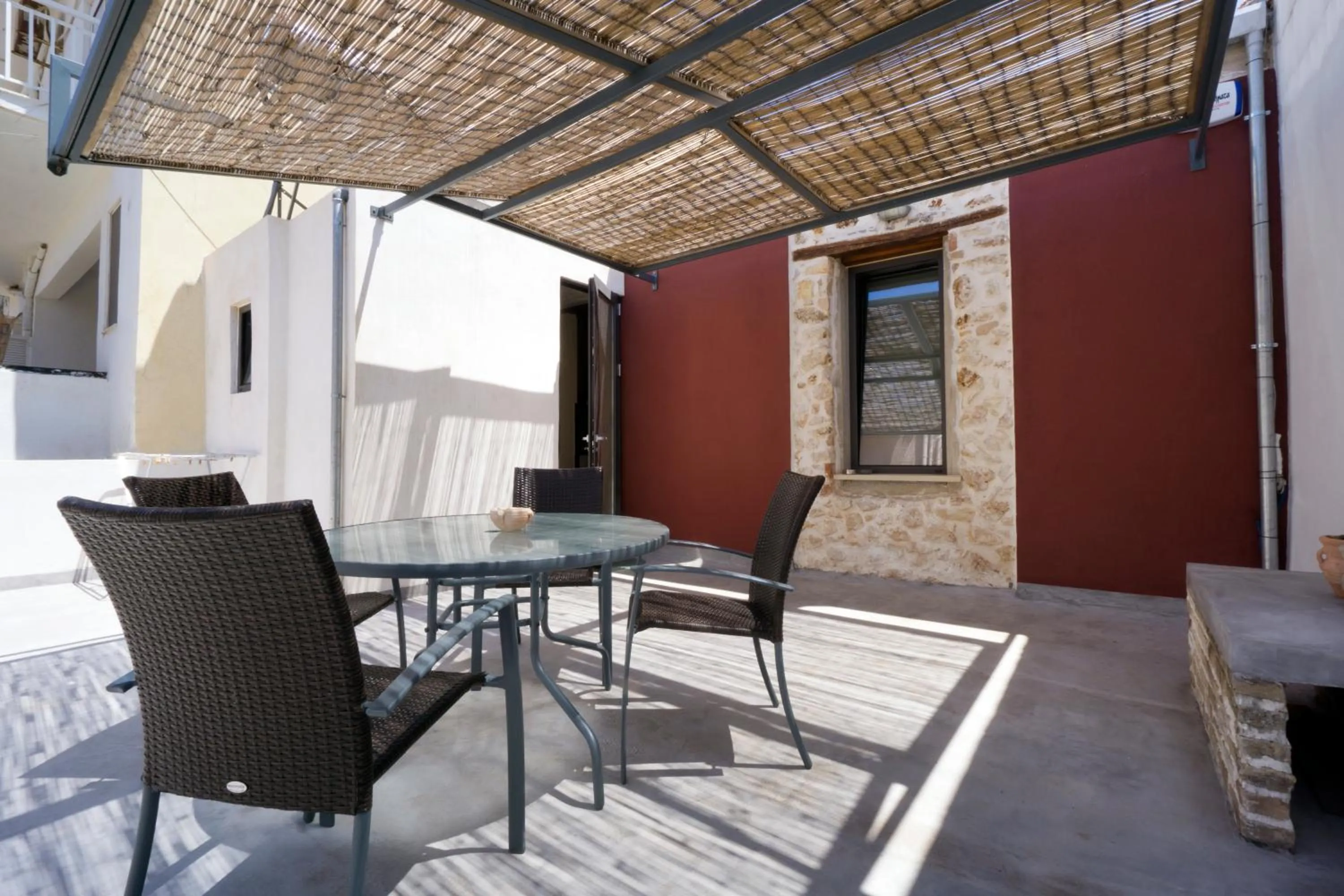 Balcony/Terrace in Evans House