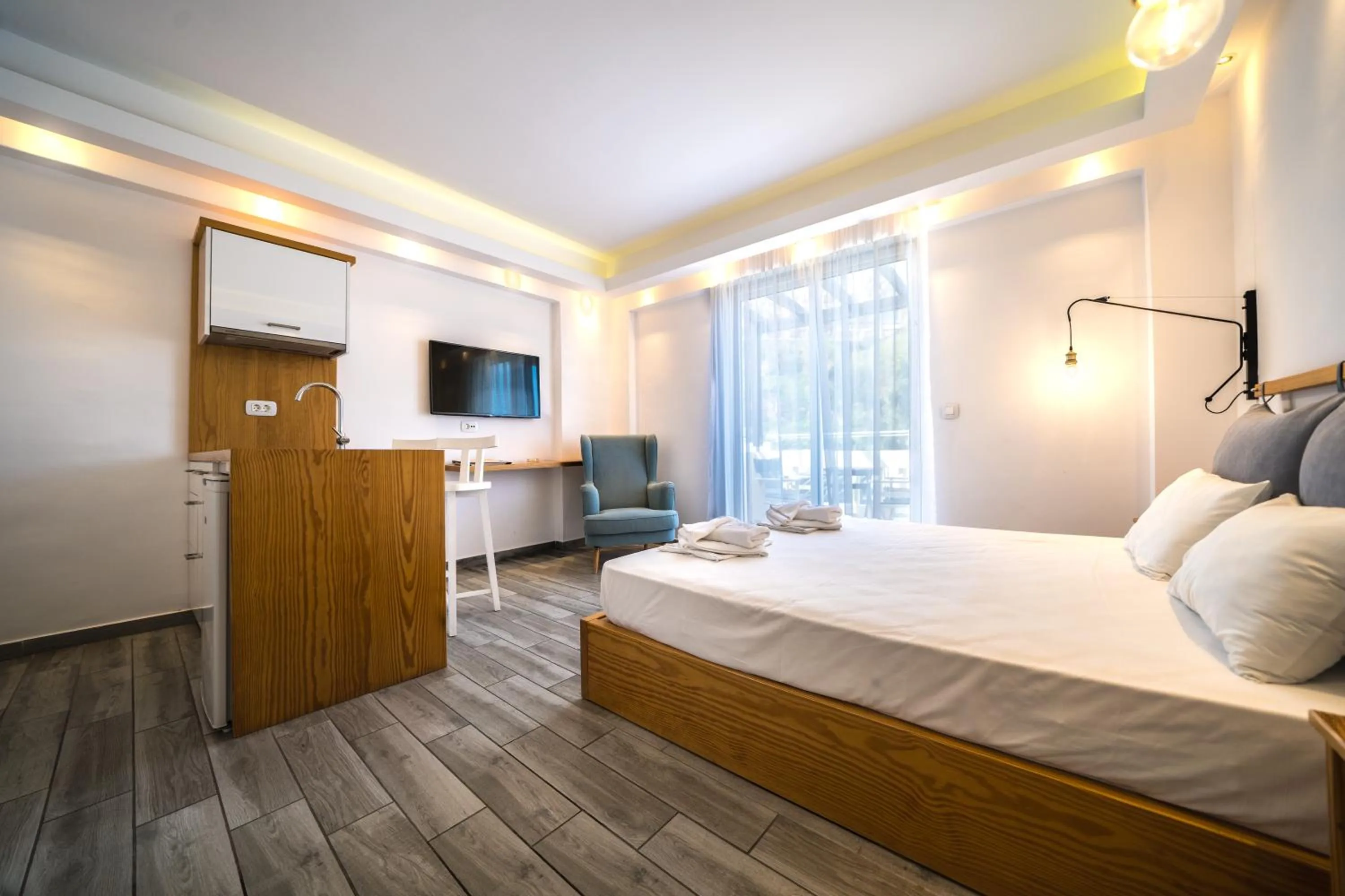 Bed in Porto Kalamaki Hotel